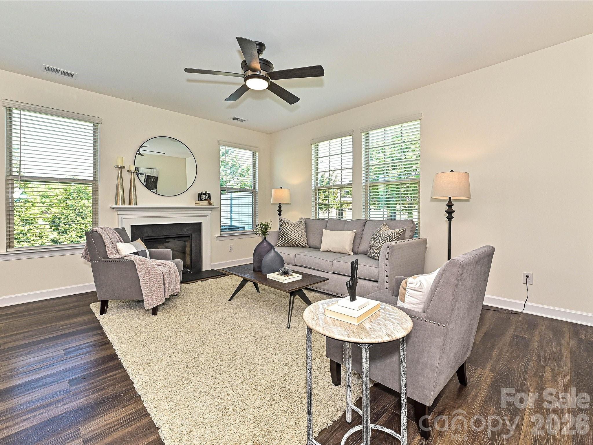 9238 Glenburn Lane — Charlotte