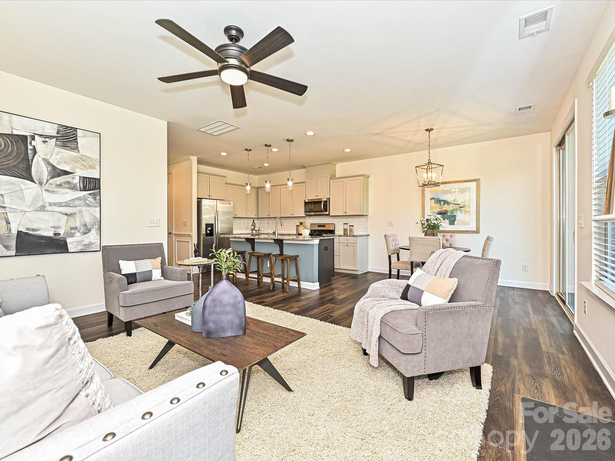 9238 Glenburn Lane — Charlotte