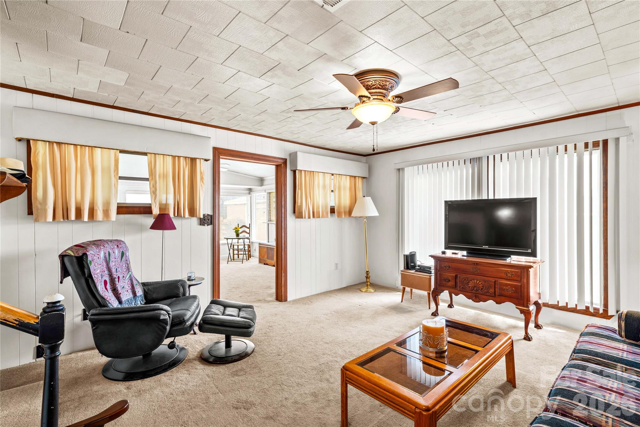 155 Parkertown Road — Mooresville