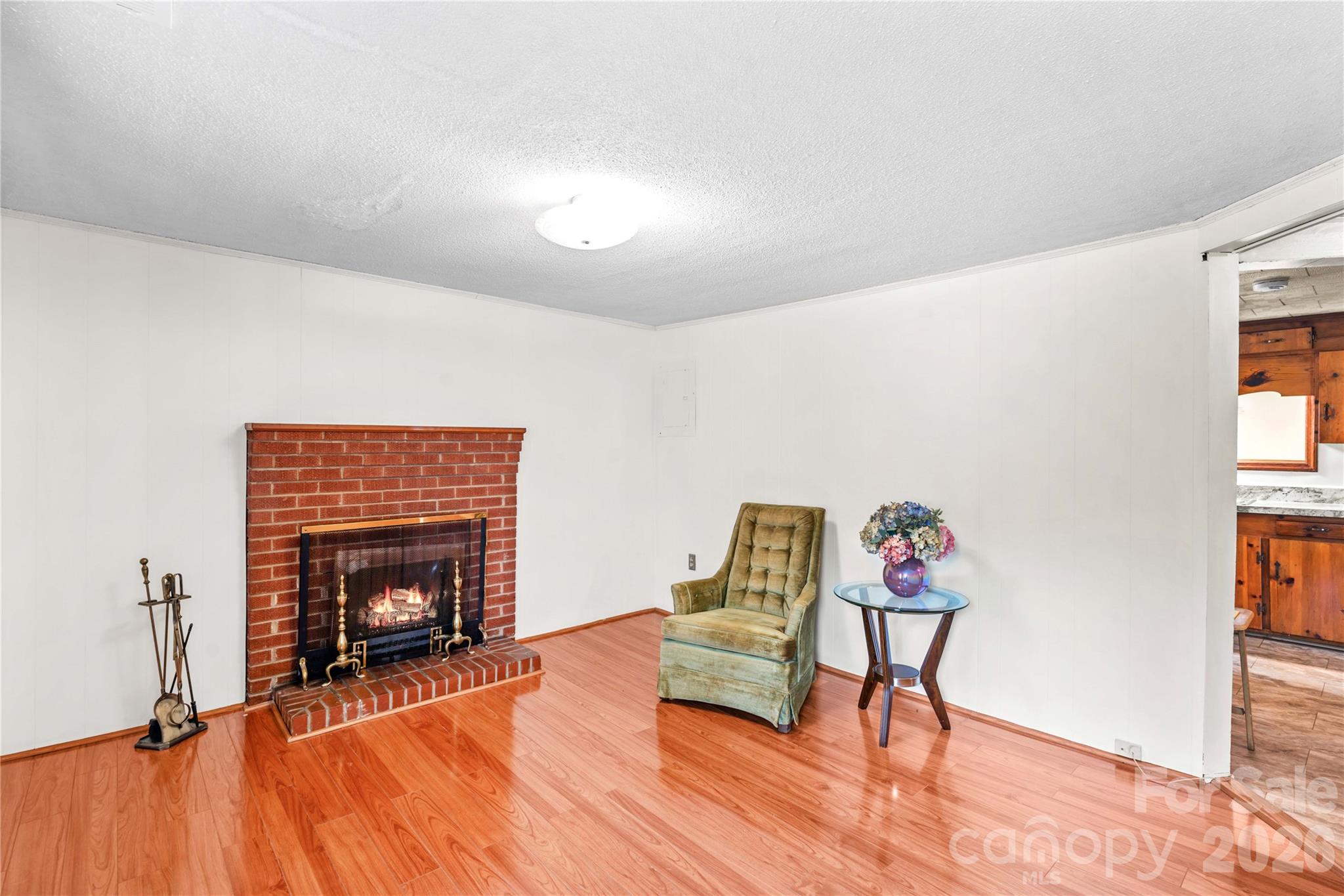 155 Parkertown Road — Mooresville