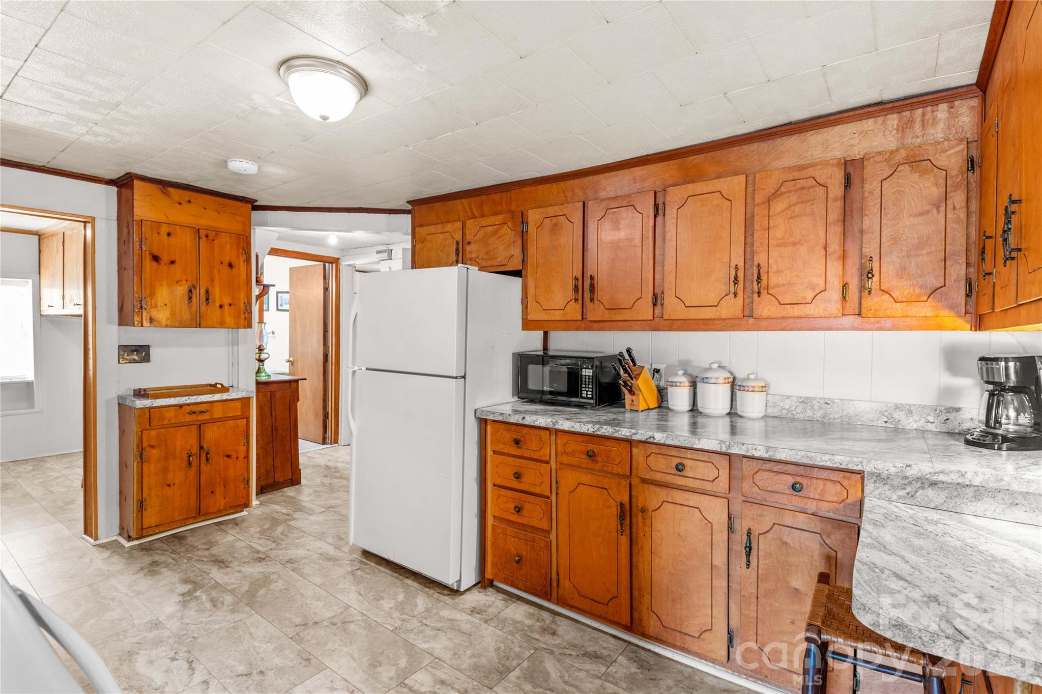 155 Parkertown Road — Mooresville