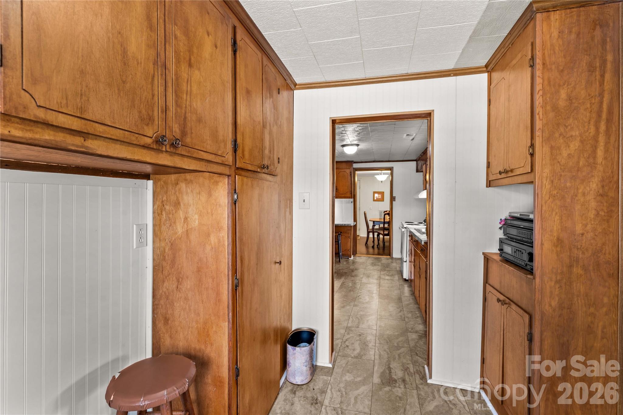 155 Parkertown Road — Mooresville