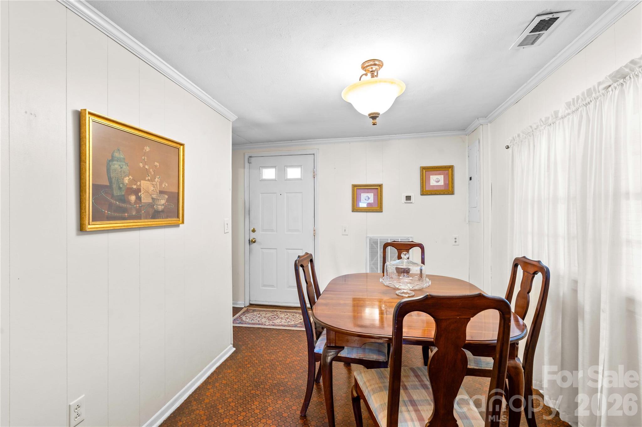 155 Parkertown Road — Mooresville