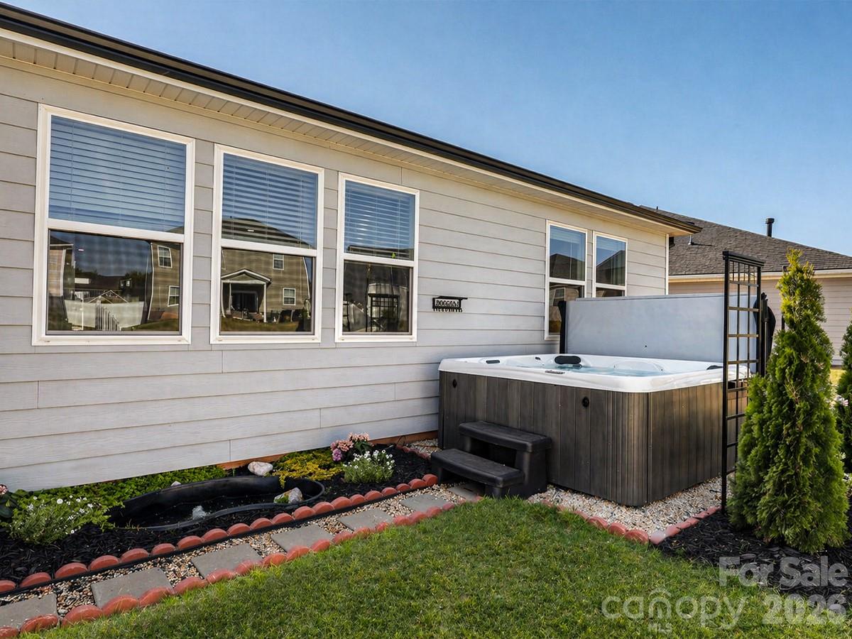 8241 Cousins Court — Indian Land