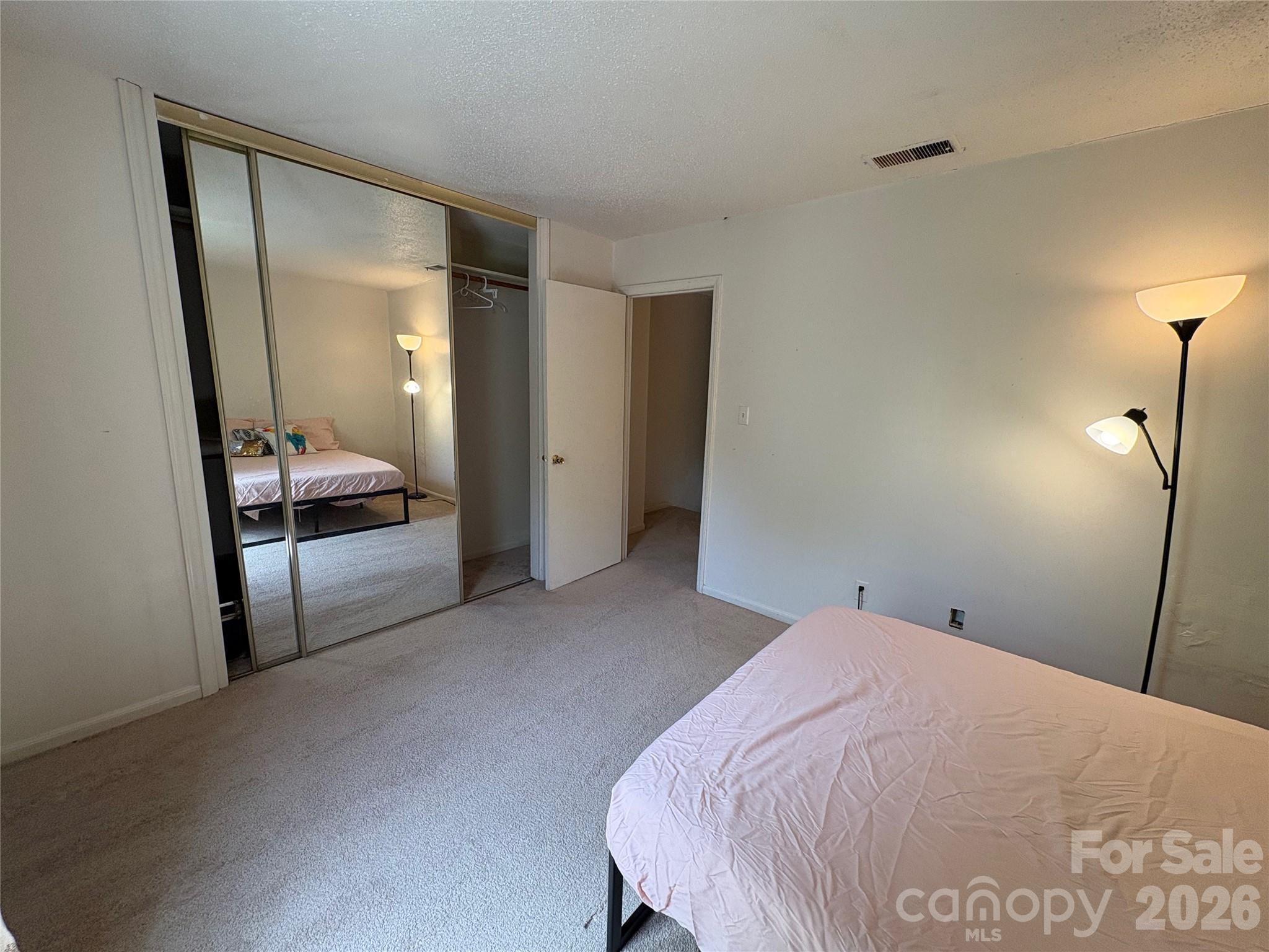 115 Eastcliff Drive SE #4 — Concord