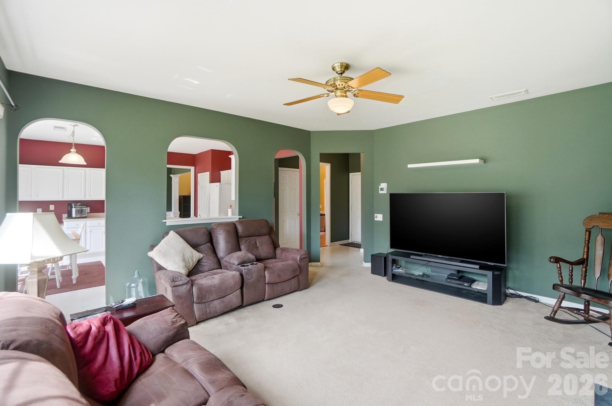 7724 Dinniston Drive — Huntersville