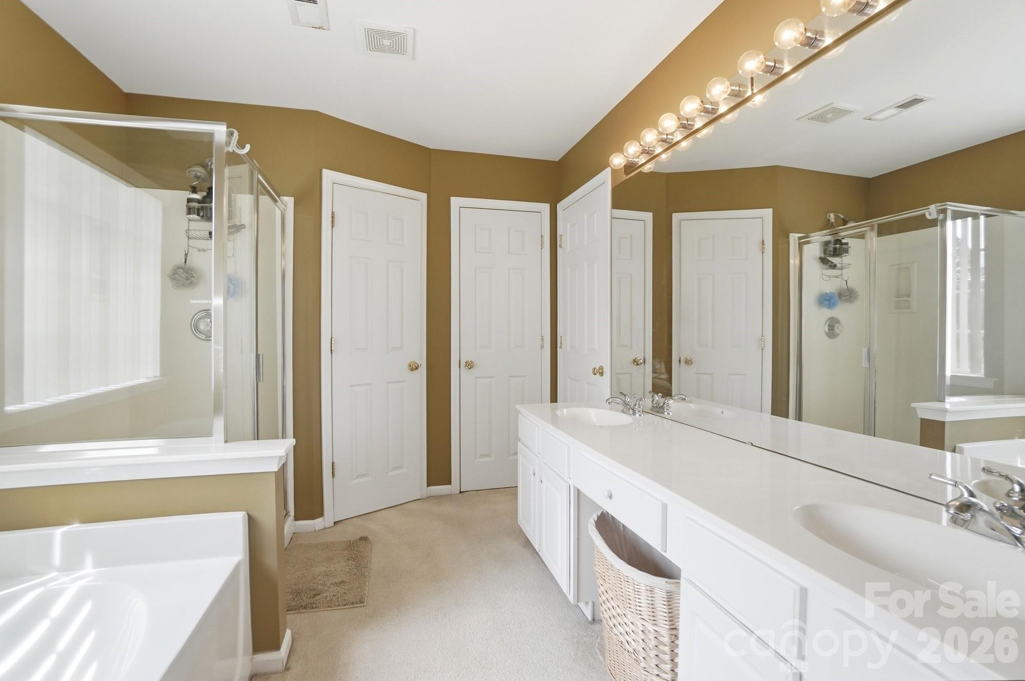 7724 Dinniston Drive — Huntersville