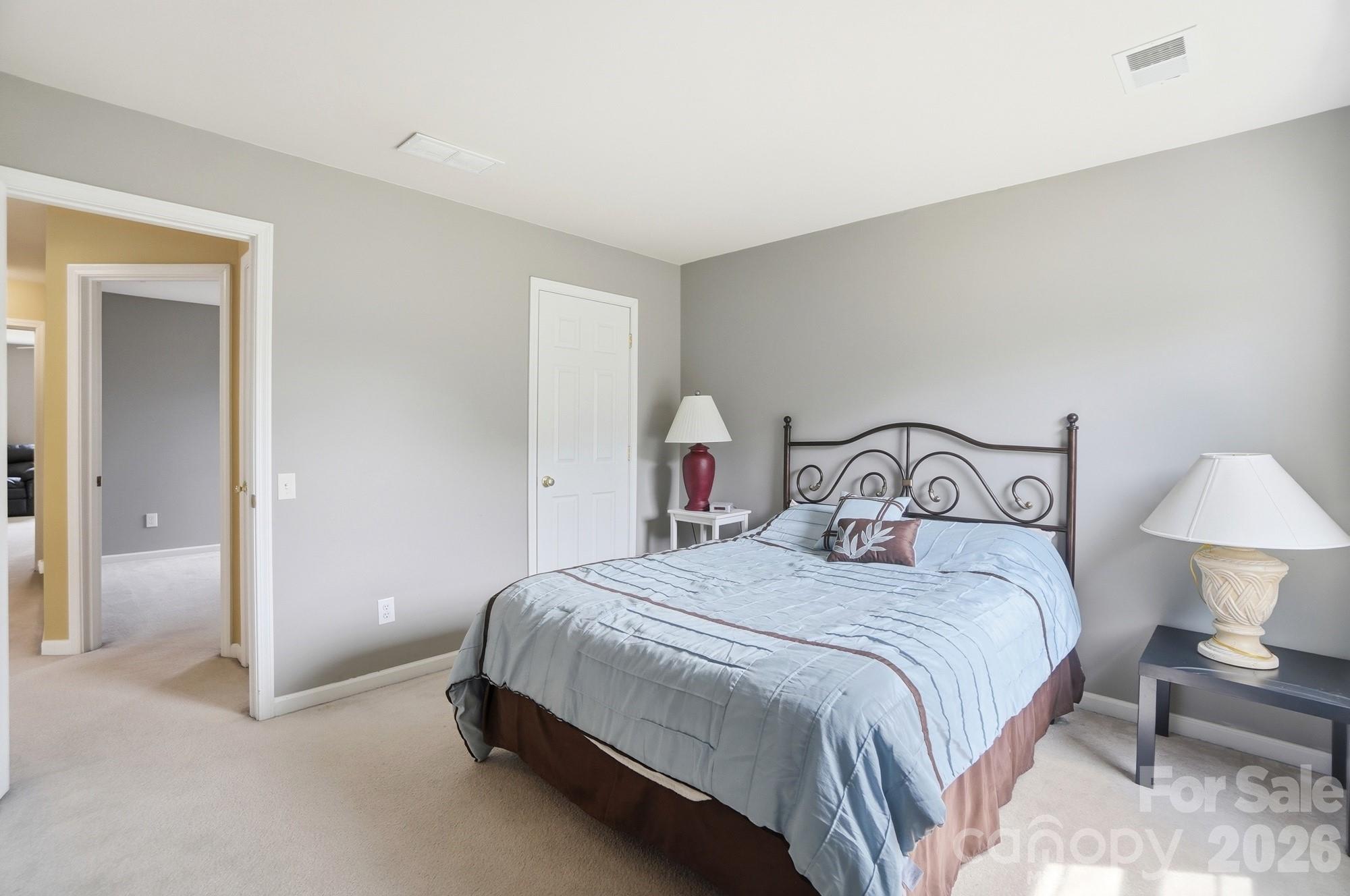 7724 Dinniston Drive — Huntersville