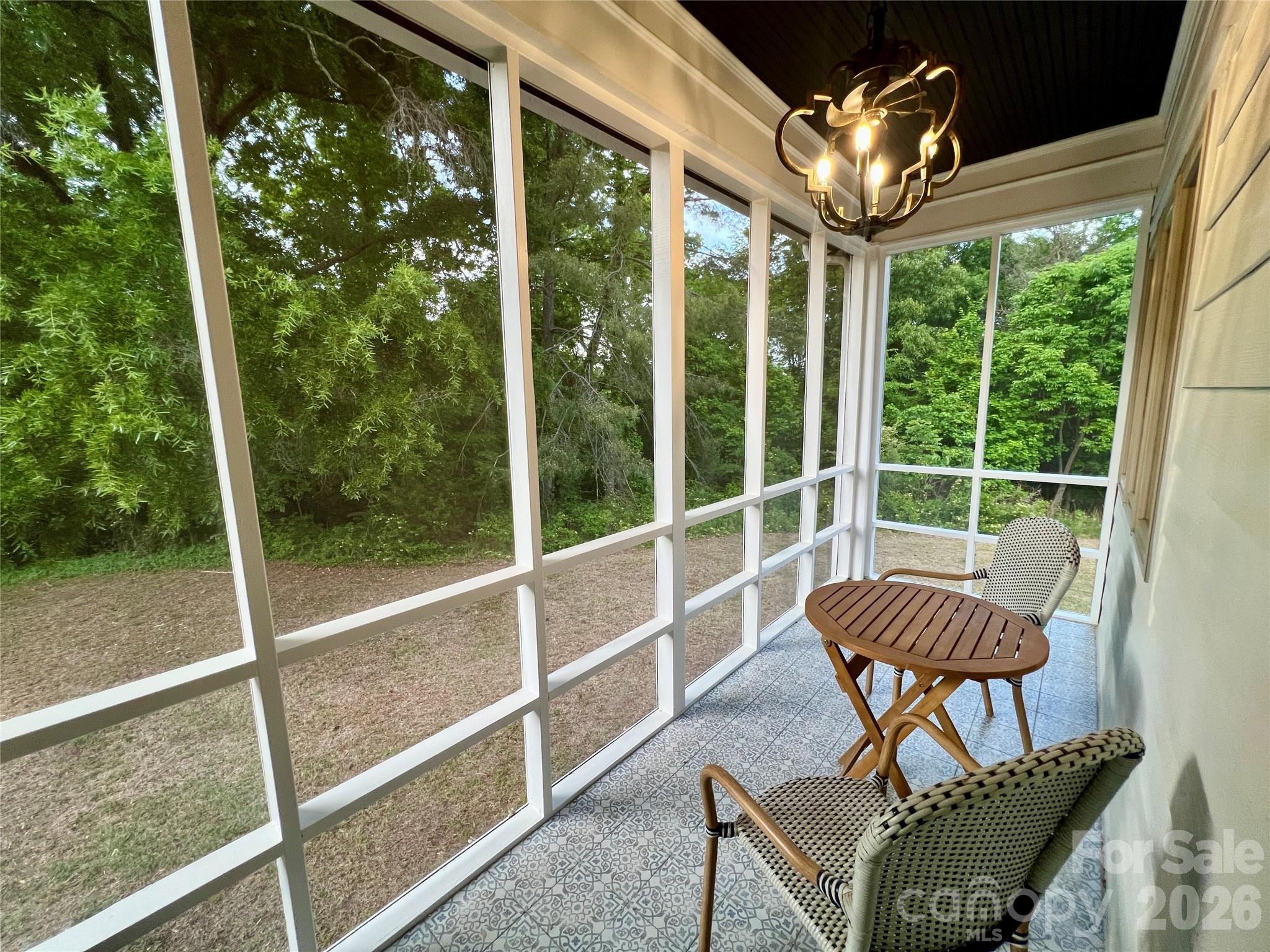 13033 Asbury Chapel Road — Huntersville