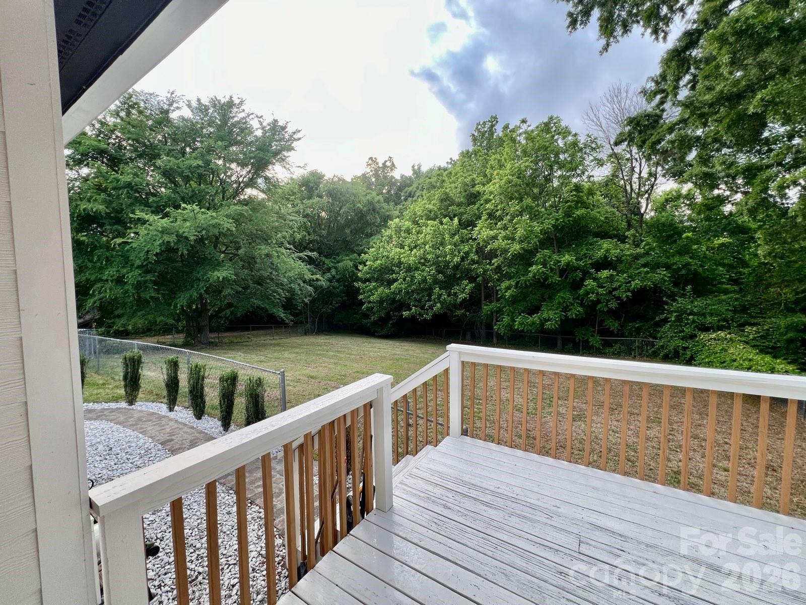 13033 Asbury Chapel Road — Huntersville