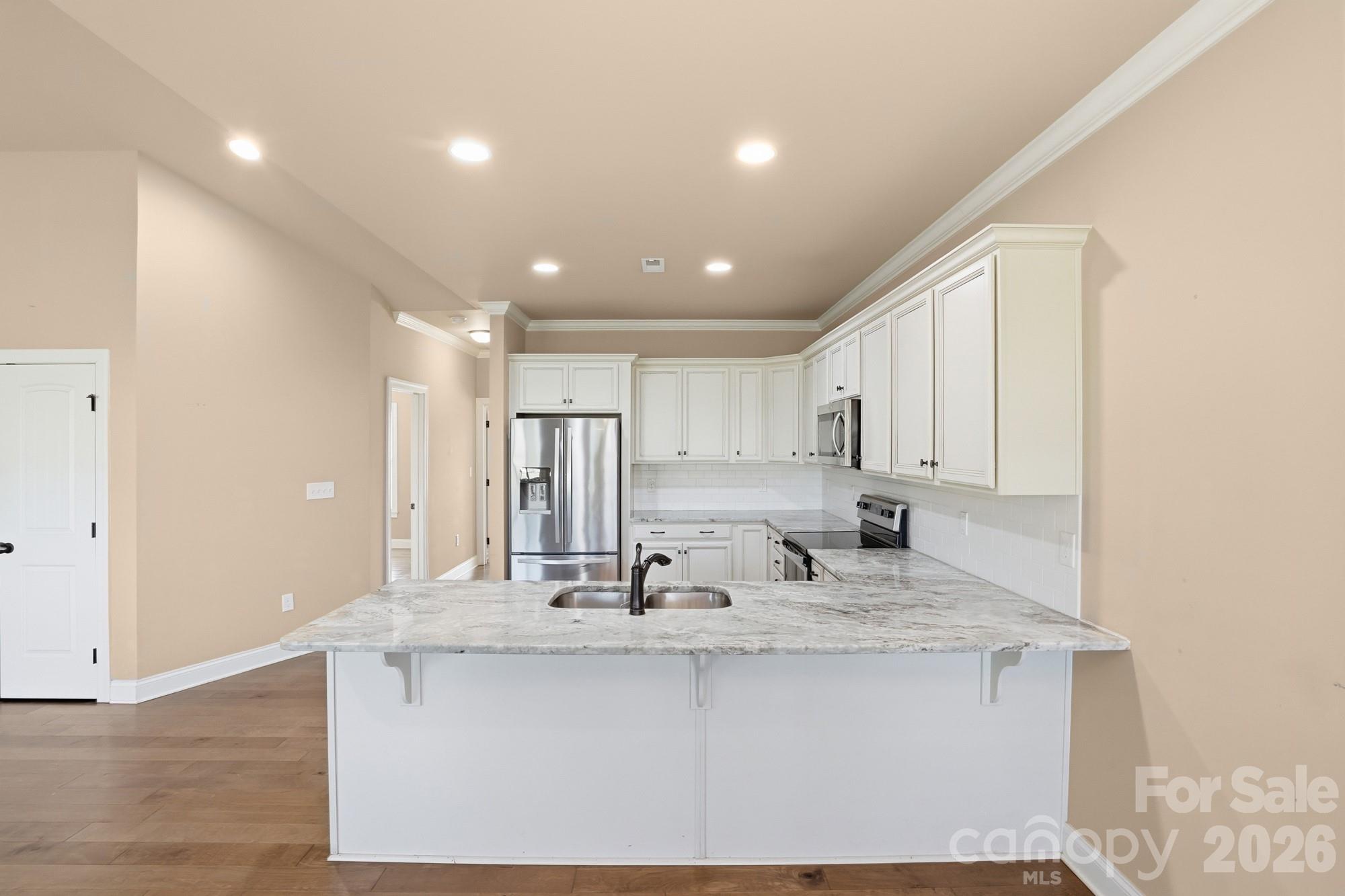 172 Staffordshire Drive — Statesville
