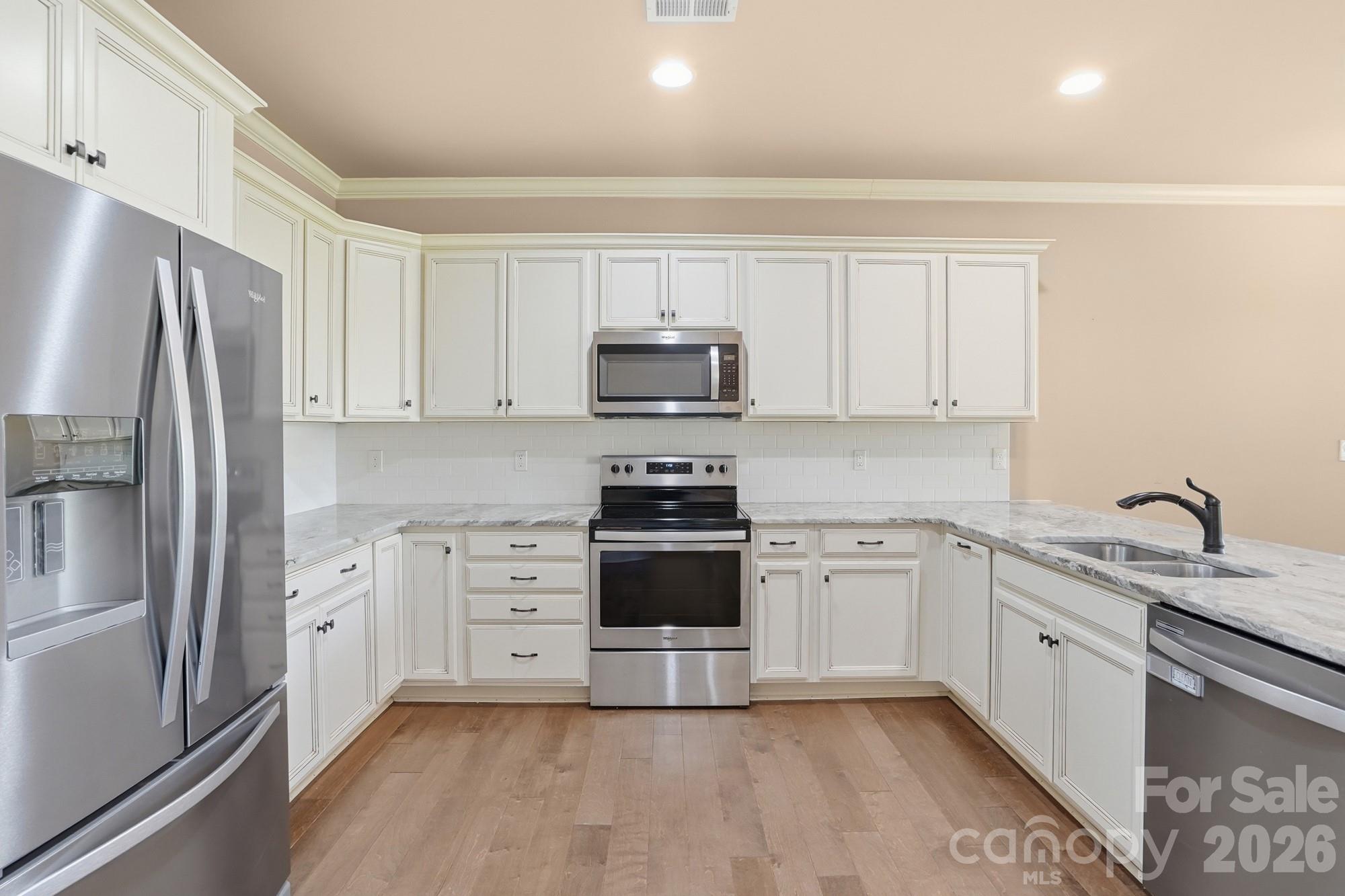172 Staffordshire Drive — Statesville