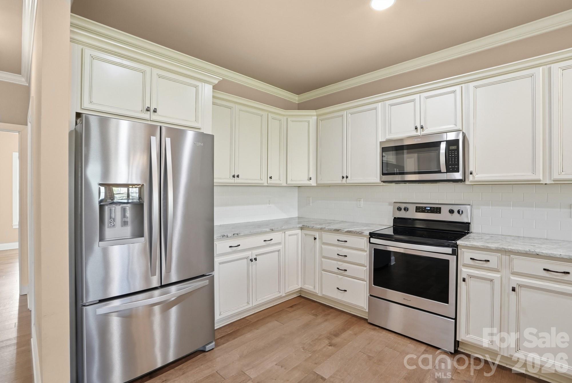 172 Staffordshire Drive — Statesville