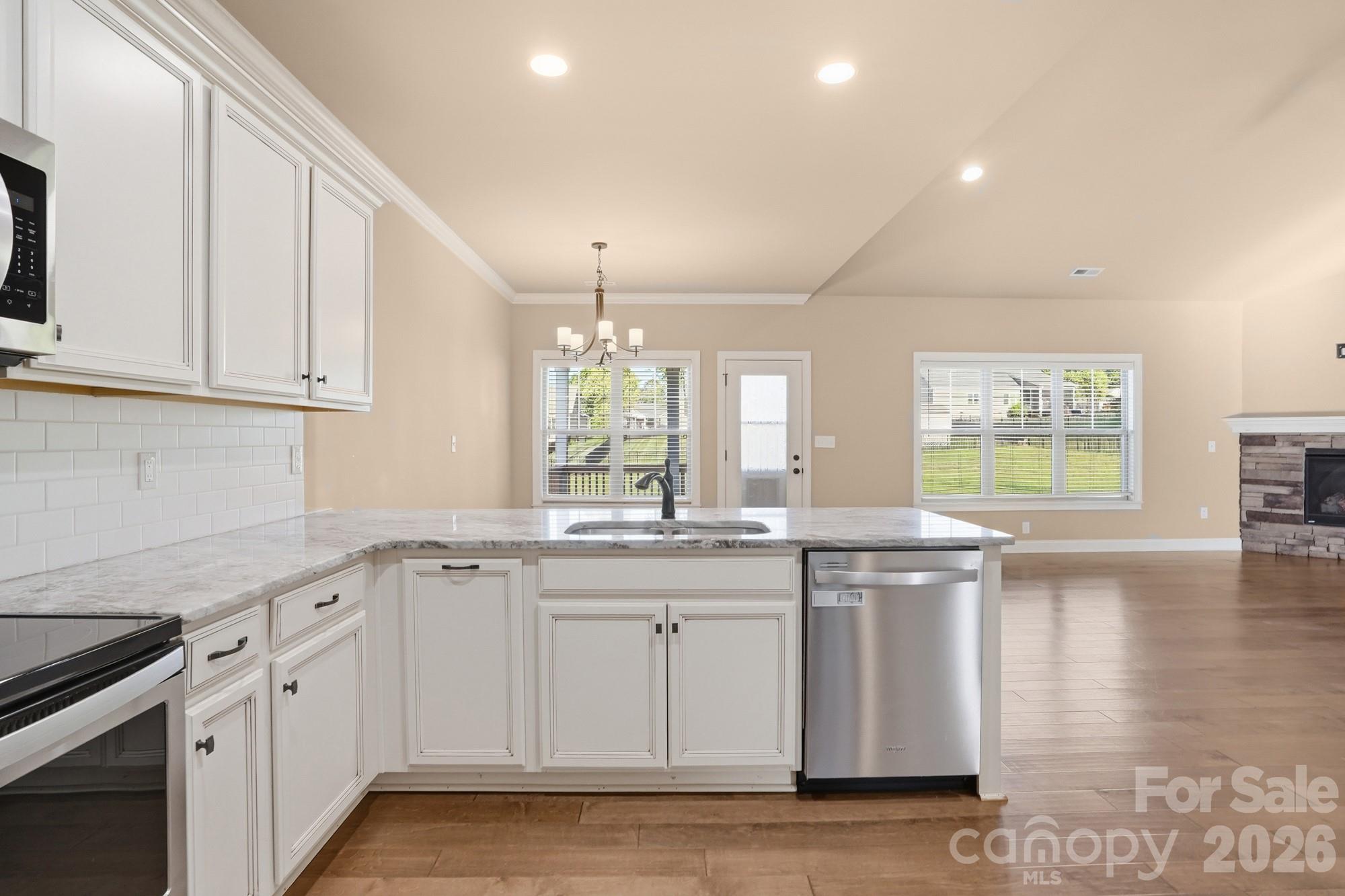 172 Staffordshire Drive — Statesville