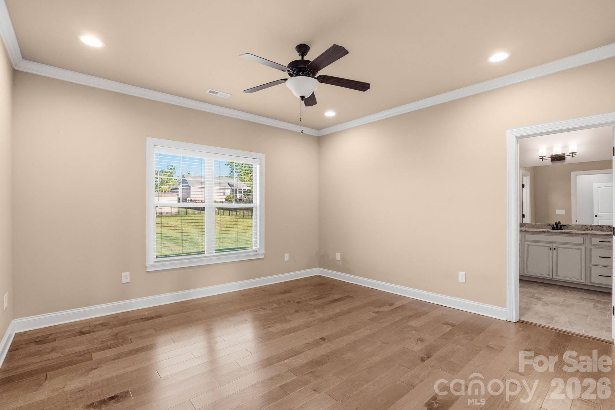 172 Staffordshire Drive — Statesville