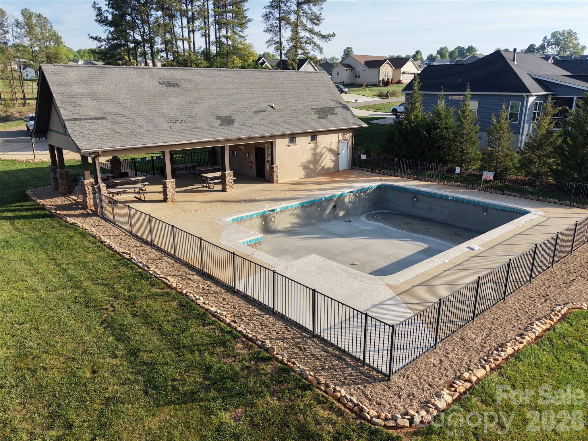 172 Staffordshire Drive — Statesville