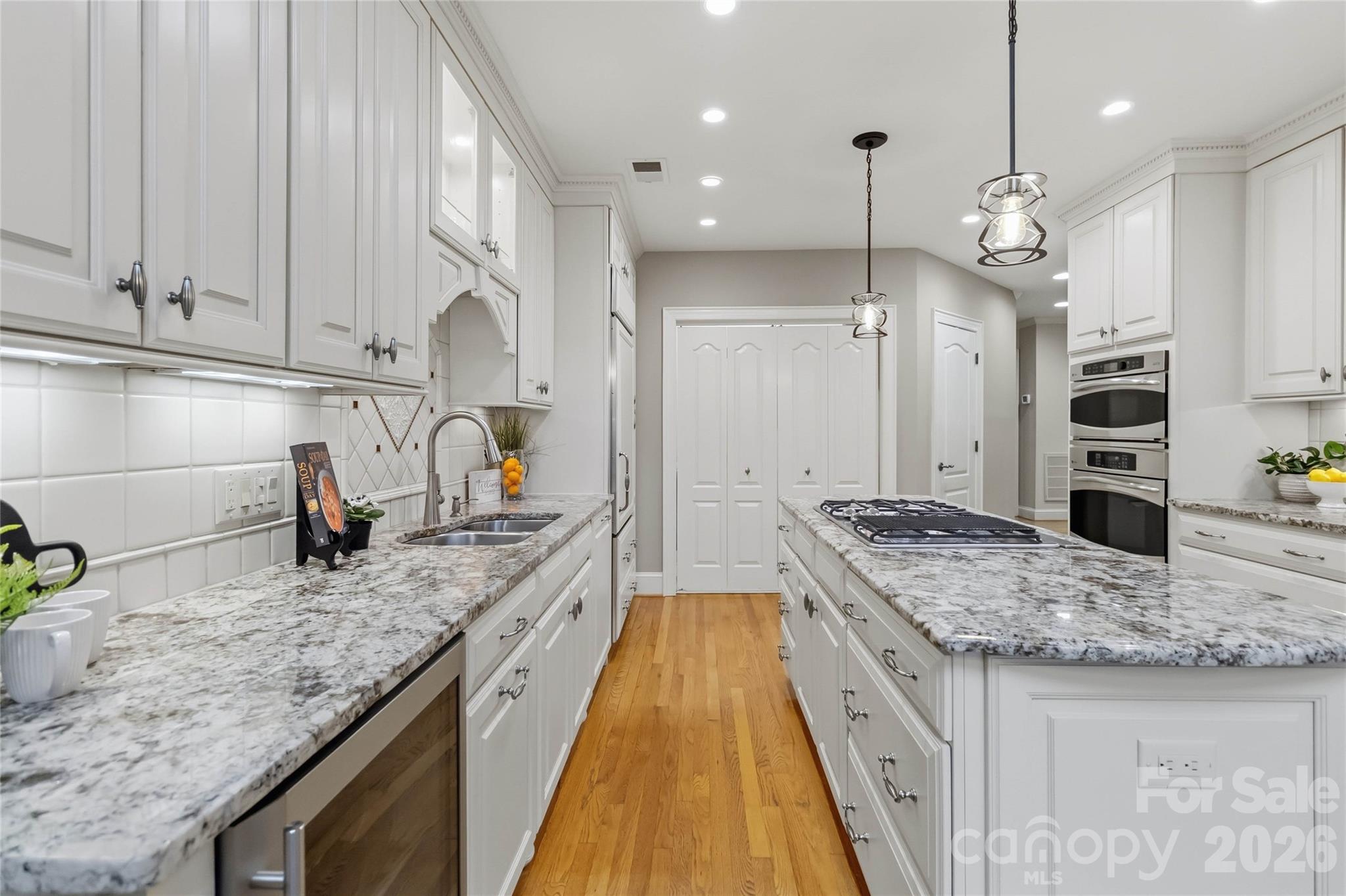 5740 Ballinard Lane — Charlotte