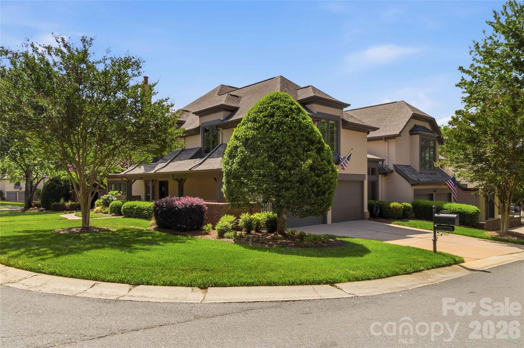 5740 Ballinard Lane — Charlotte