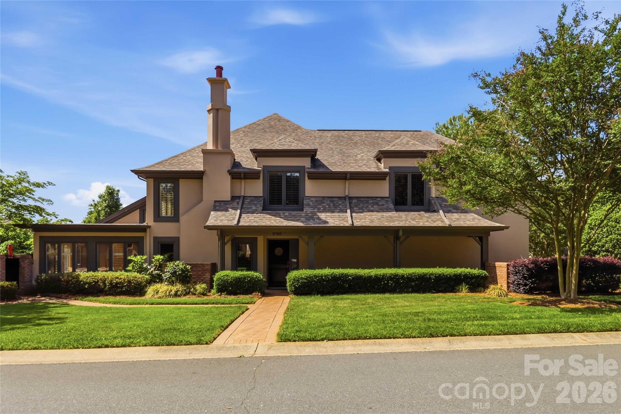 5740 Ballinard Lane — Charlotte