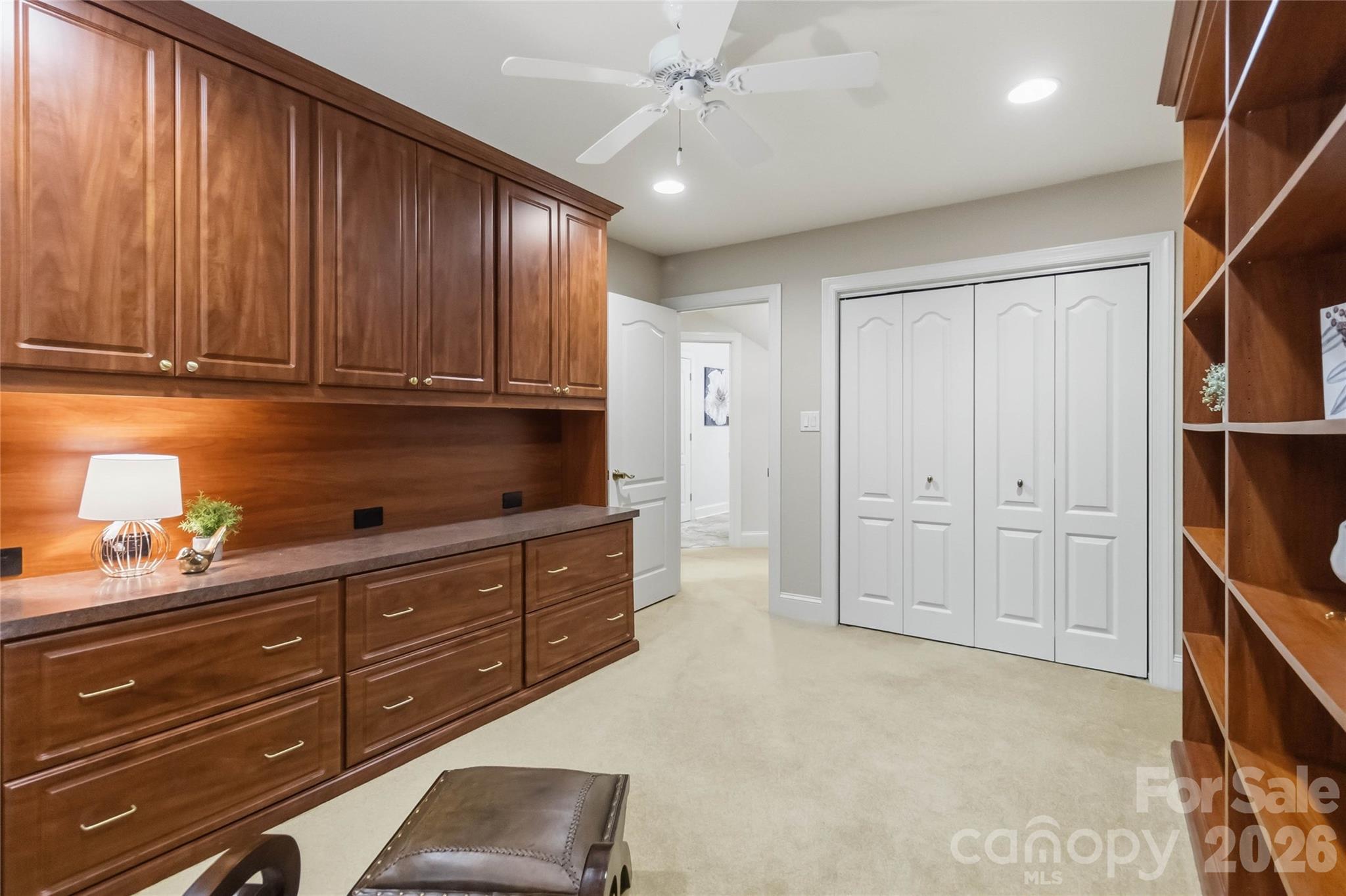 5740 Ballinard Lane — Charlotte