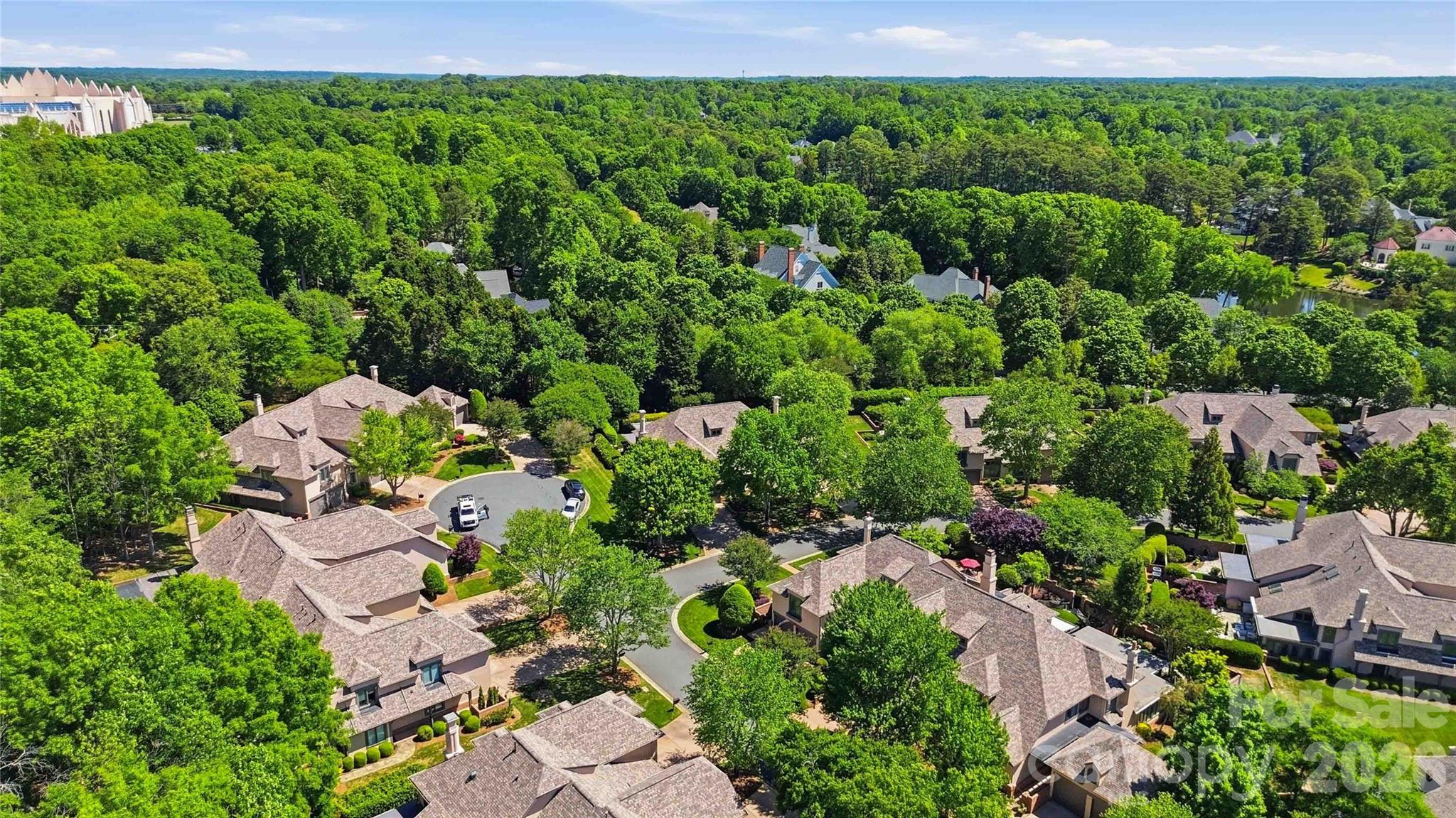 5740 Ballinard Lane — Charlotte