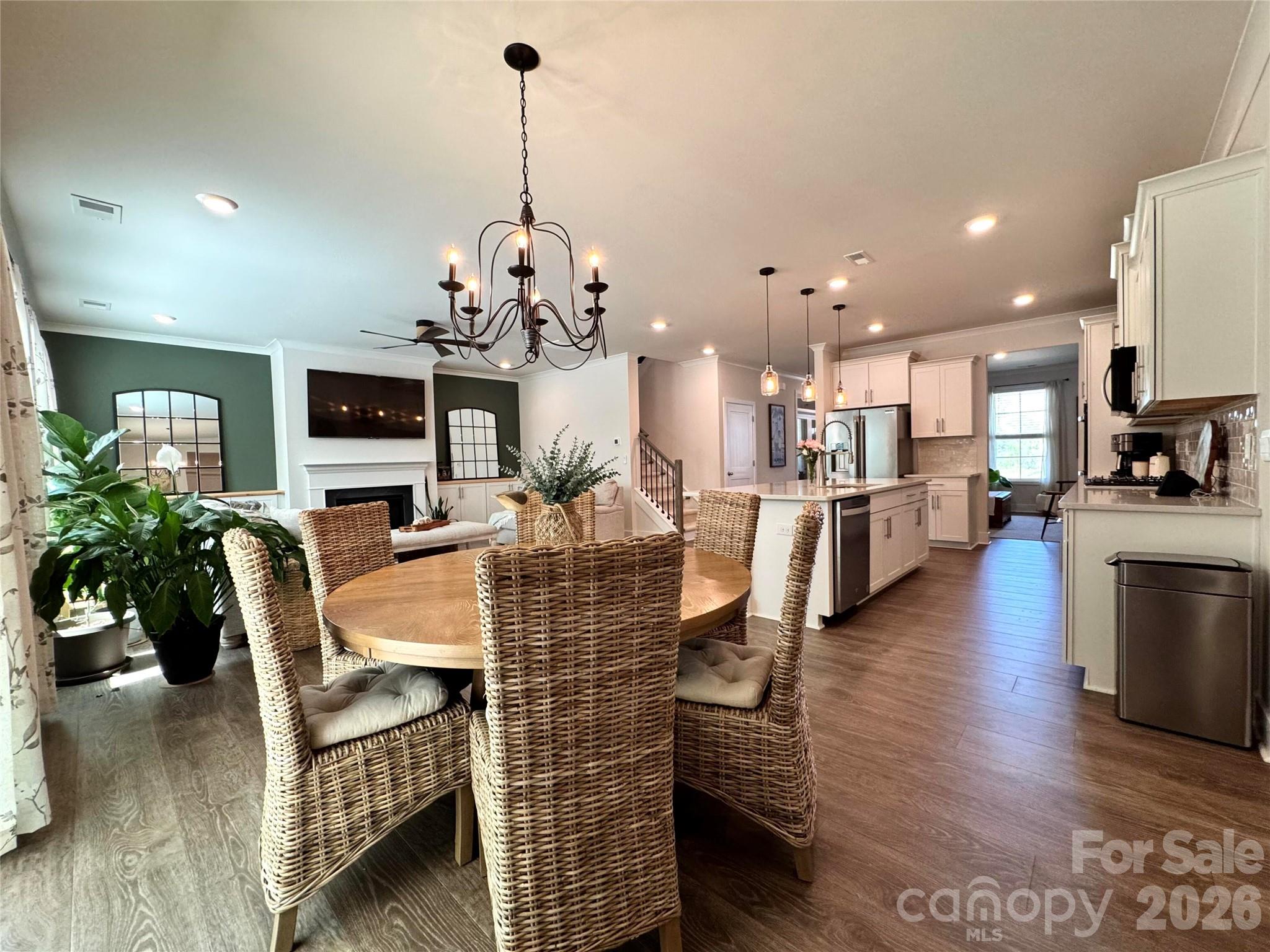 351 Miramar Drive — York