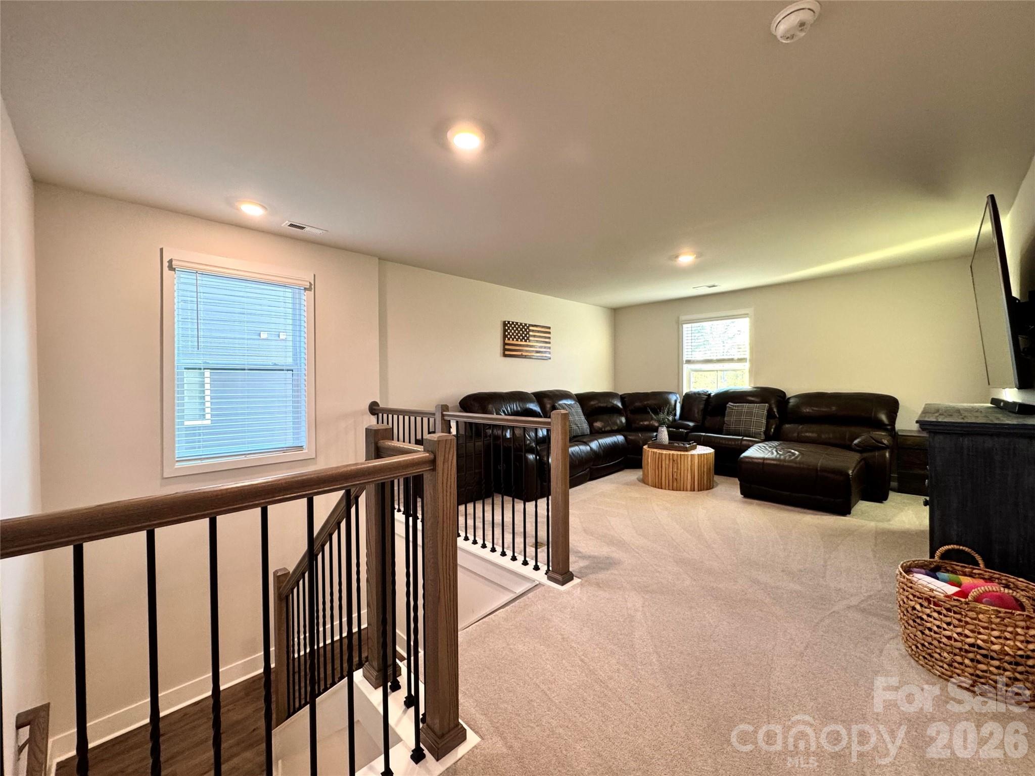 351 Miramar Drive — York