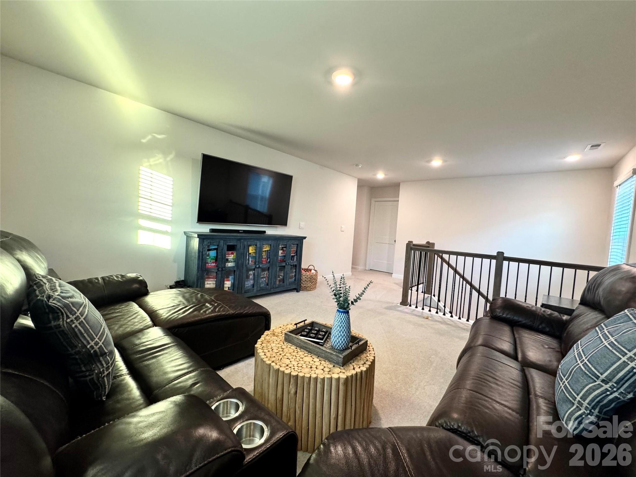 351 Miramar Drive — York