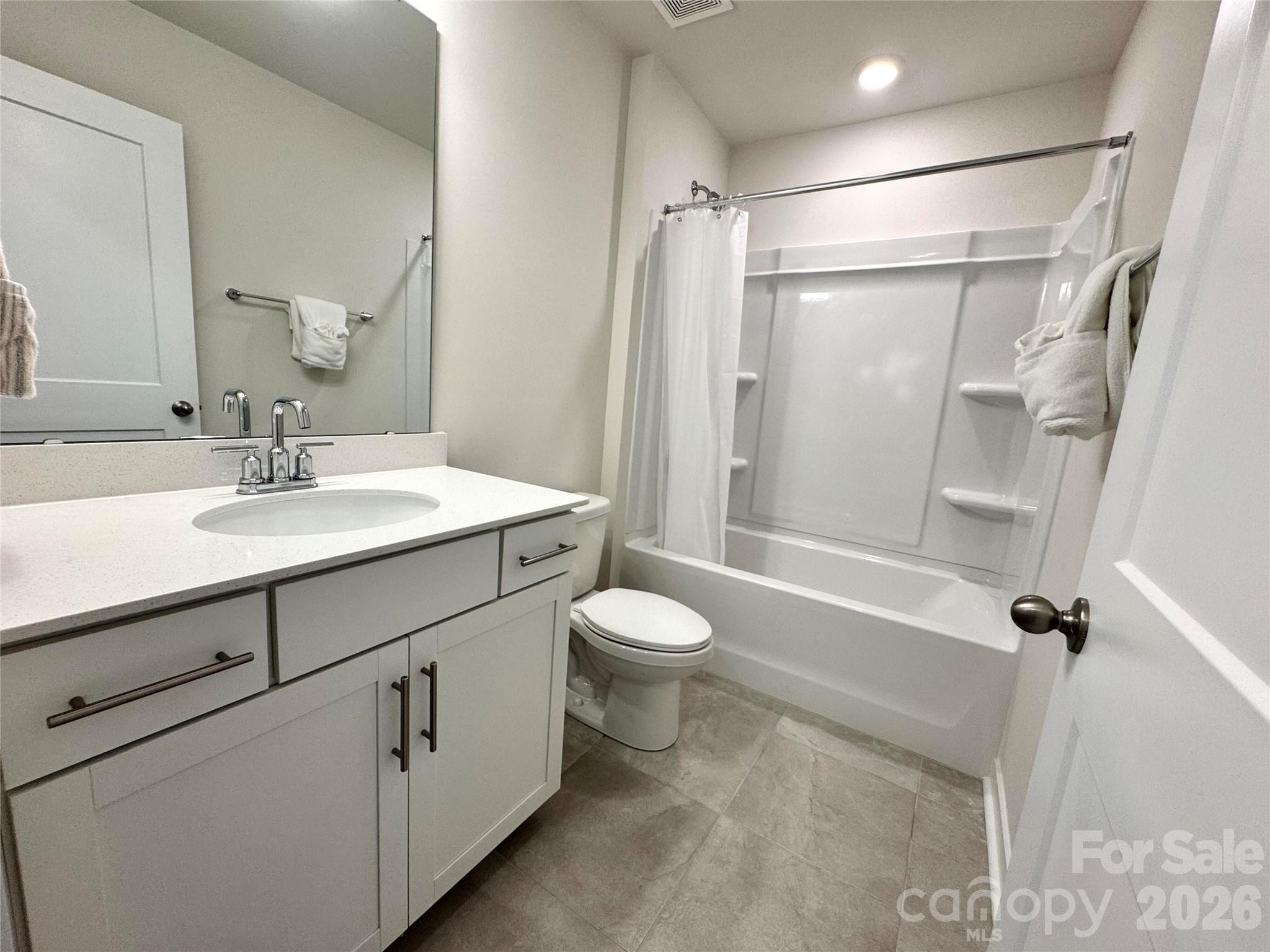 351 Miramar Drive — York