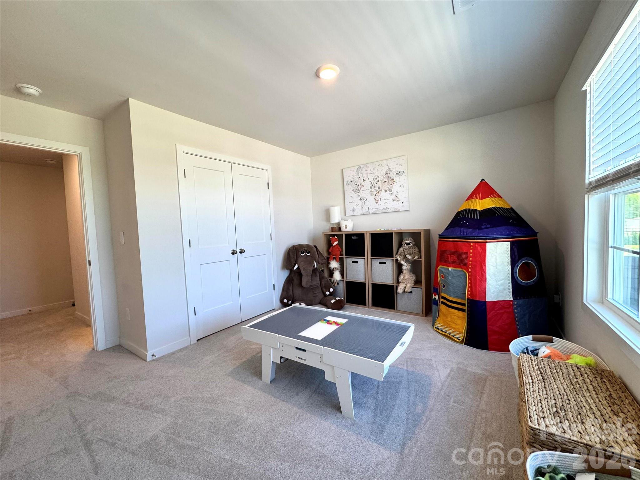 351 Miramar Drive — York