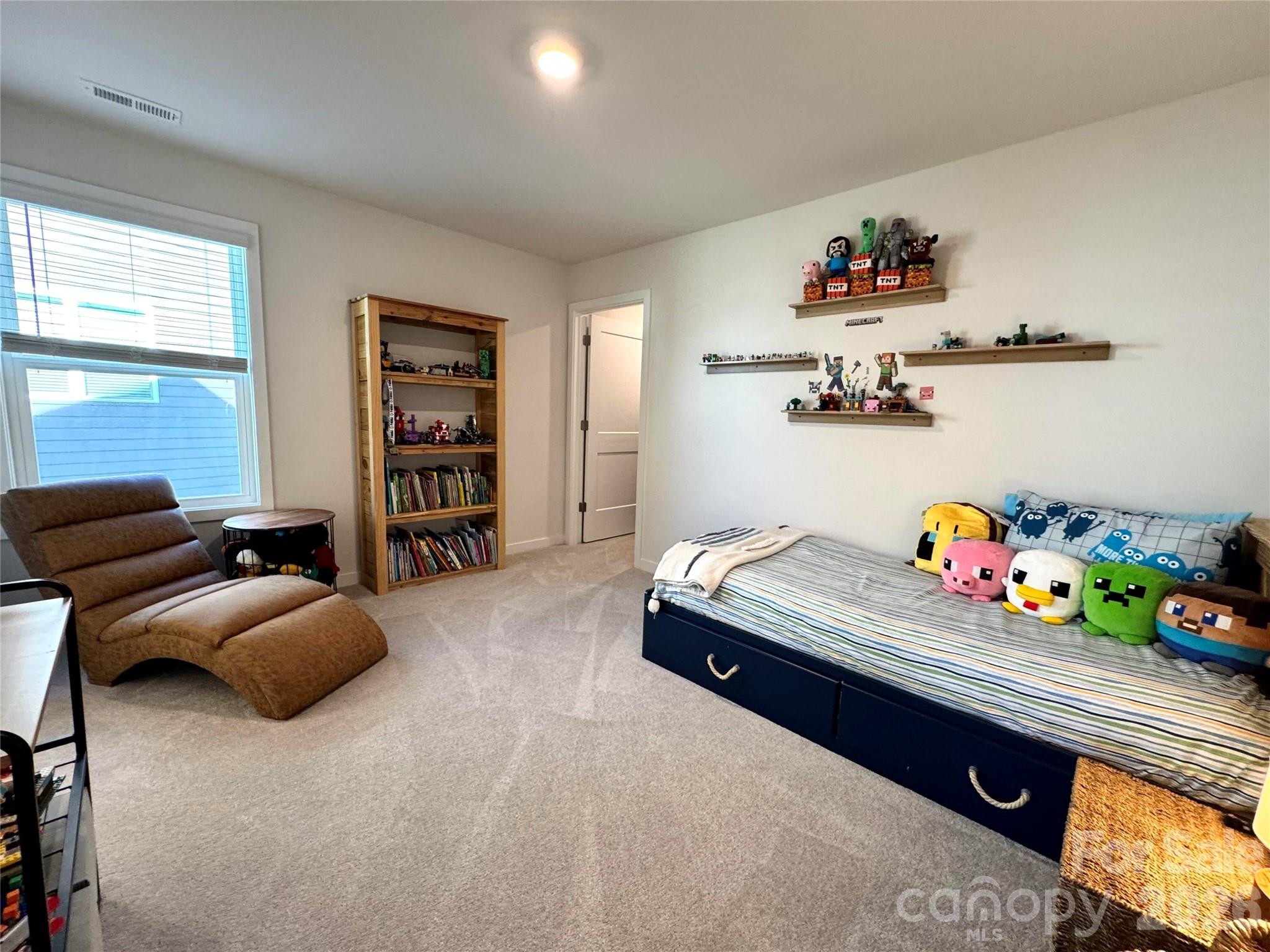 351 Miramar Drive — York