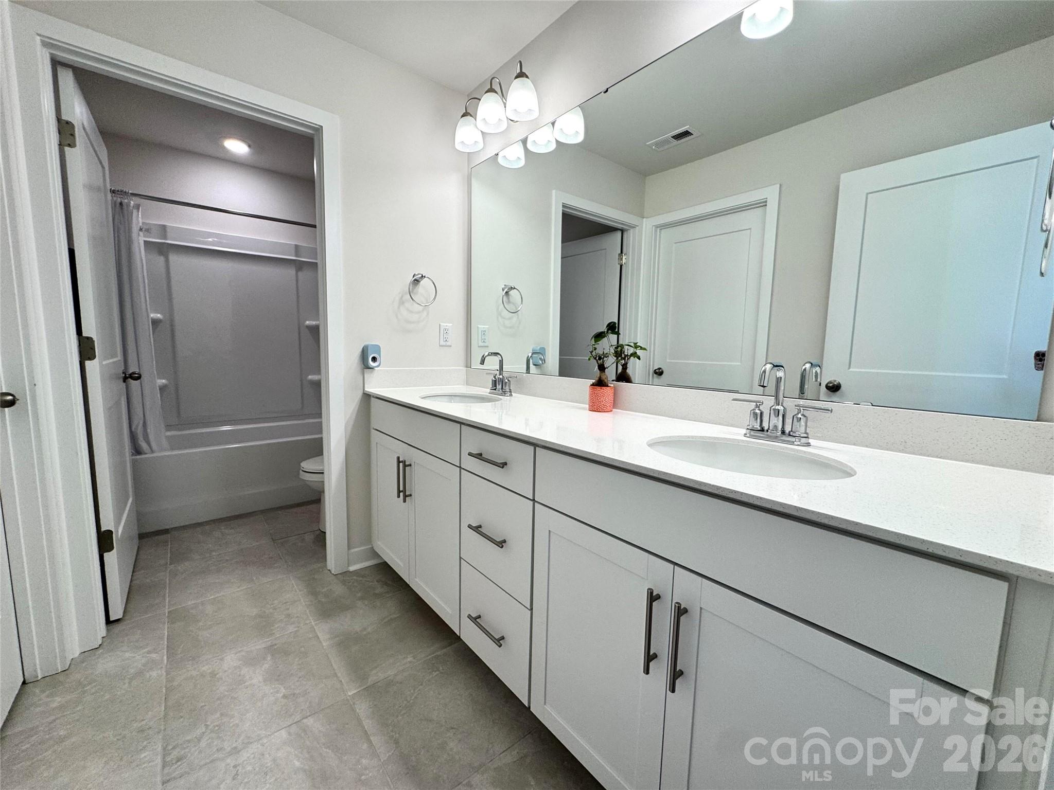 351 Miramar Drive — York