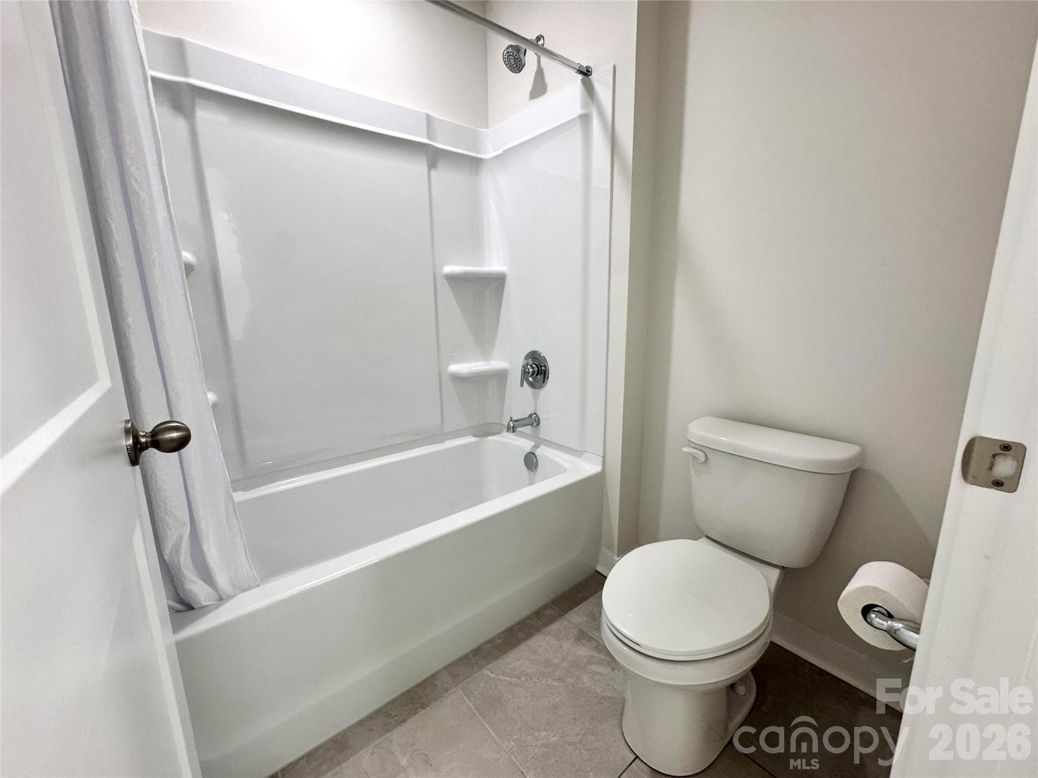 351 Miramar Drive — York