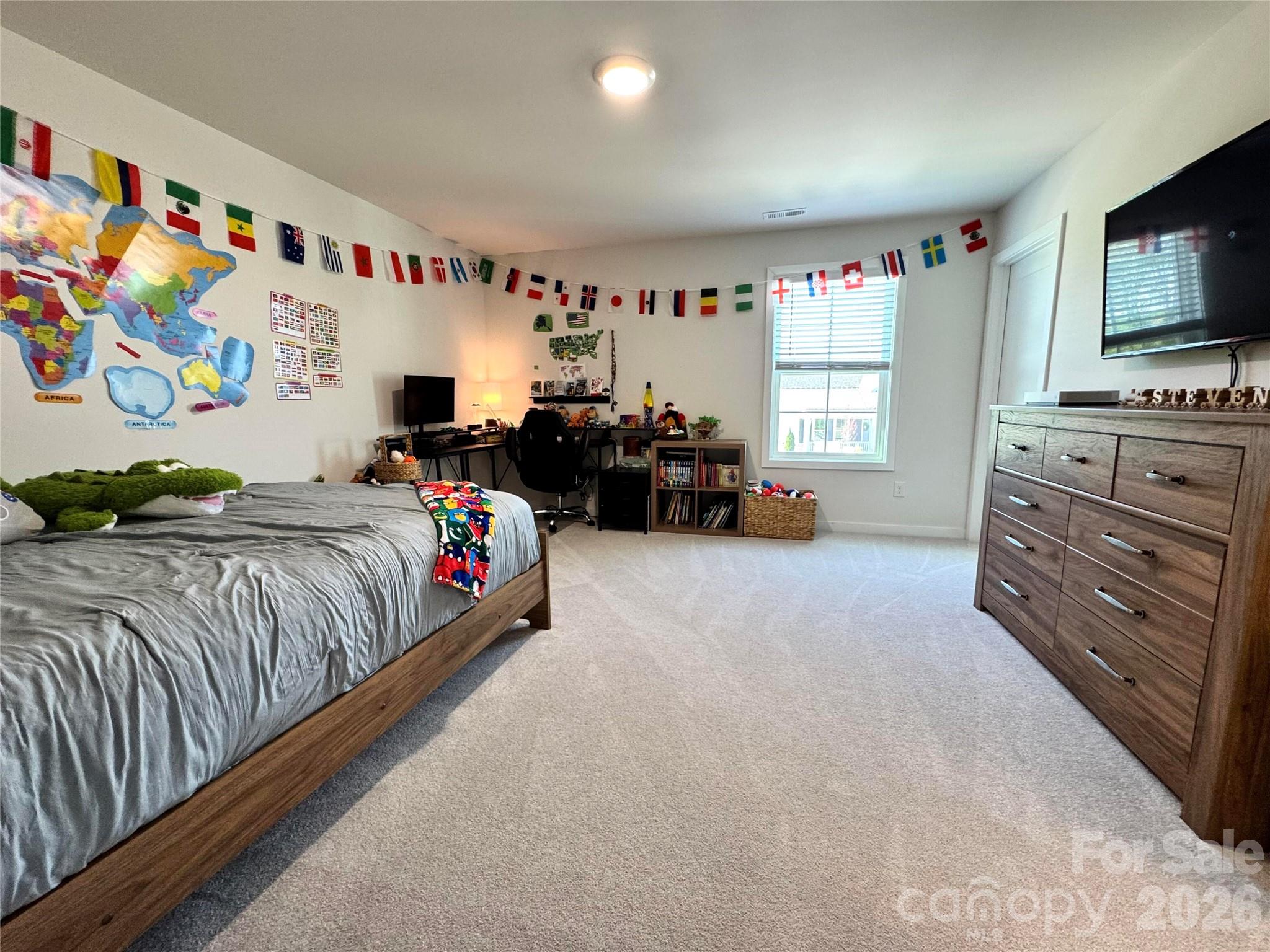 351 Miramar Drive — York