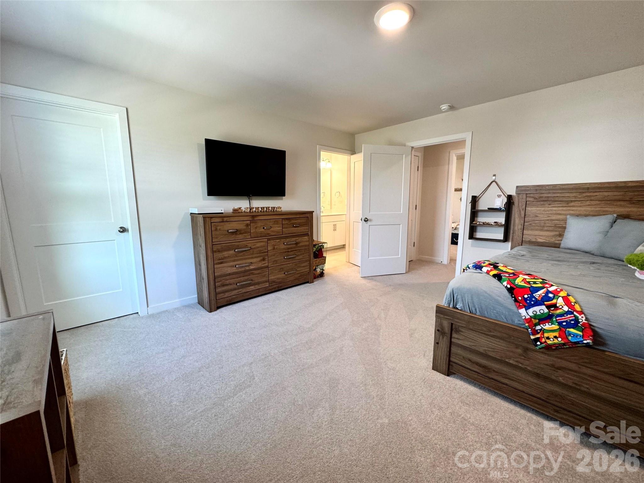351 Miramar Drive — York
