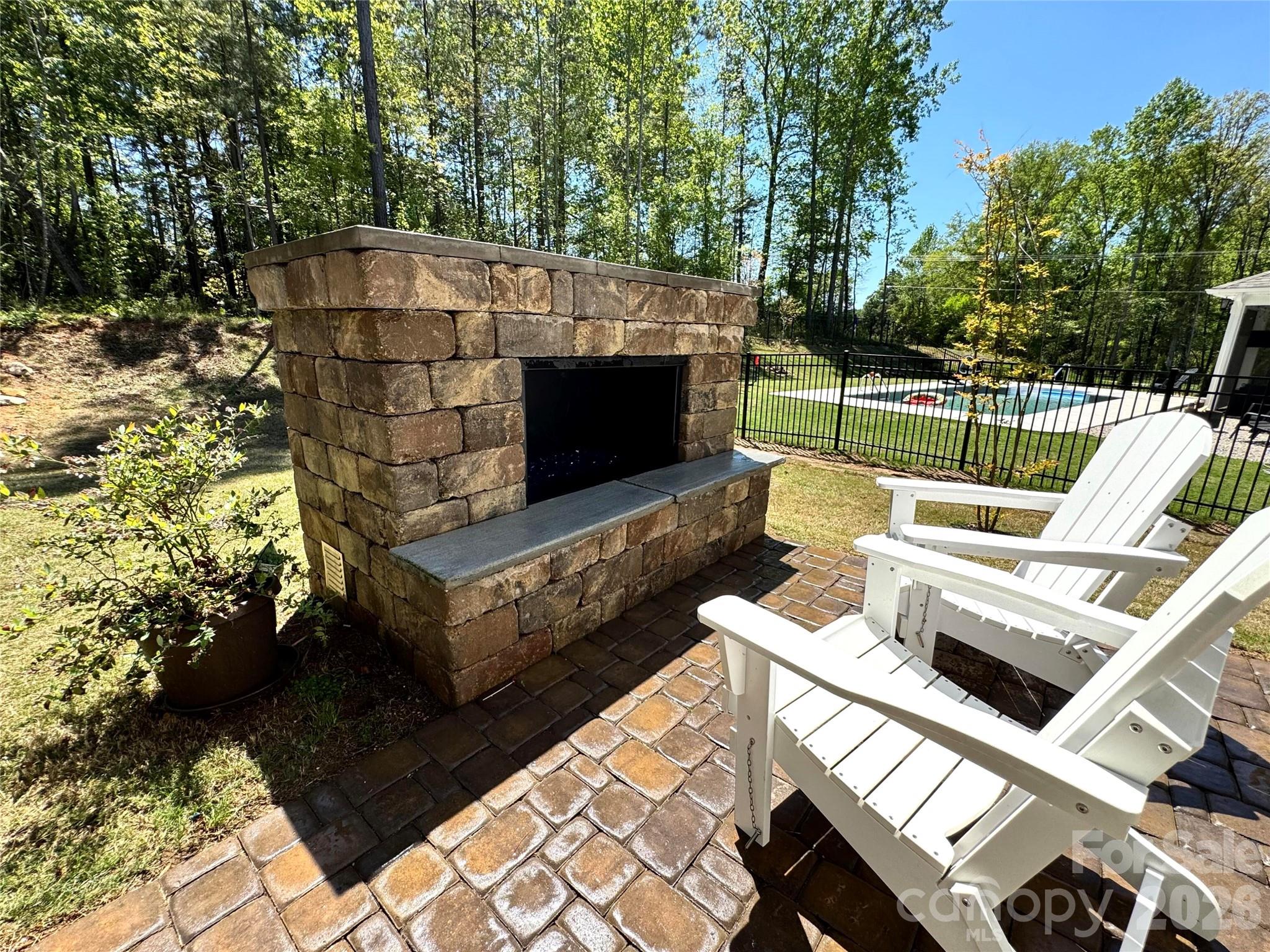 351 Miramar Drive — York