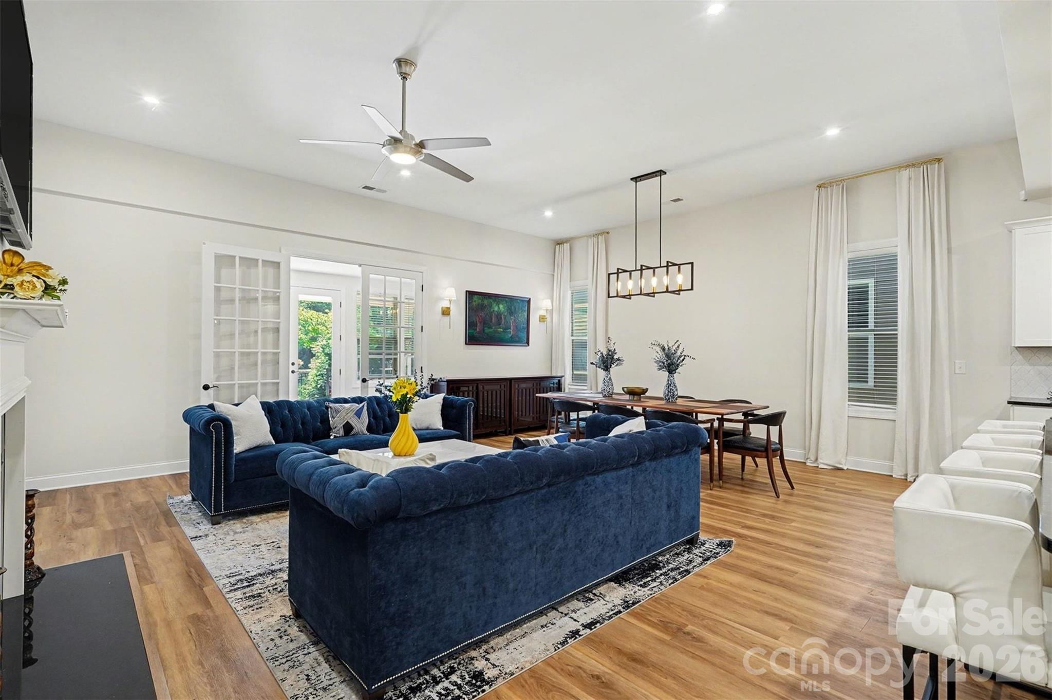 10420 Superb Lane — Charlotte