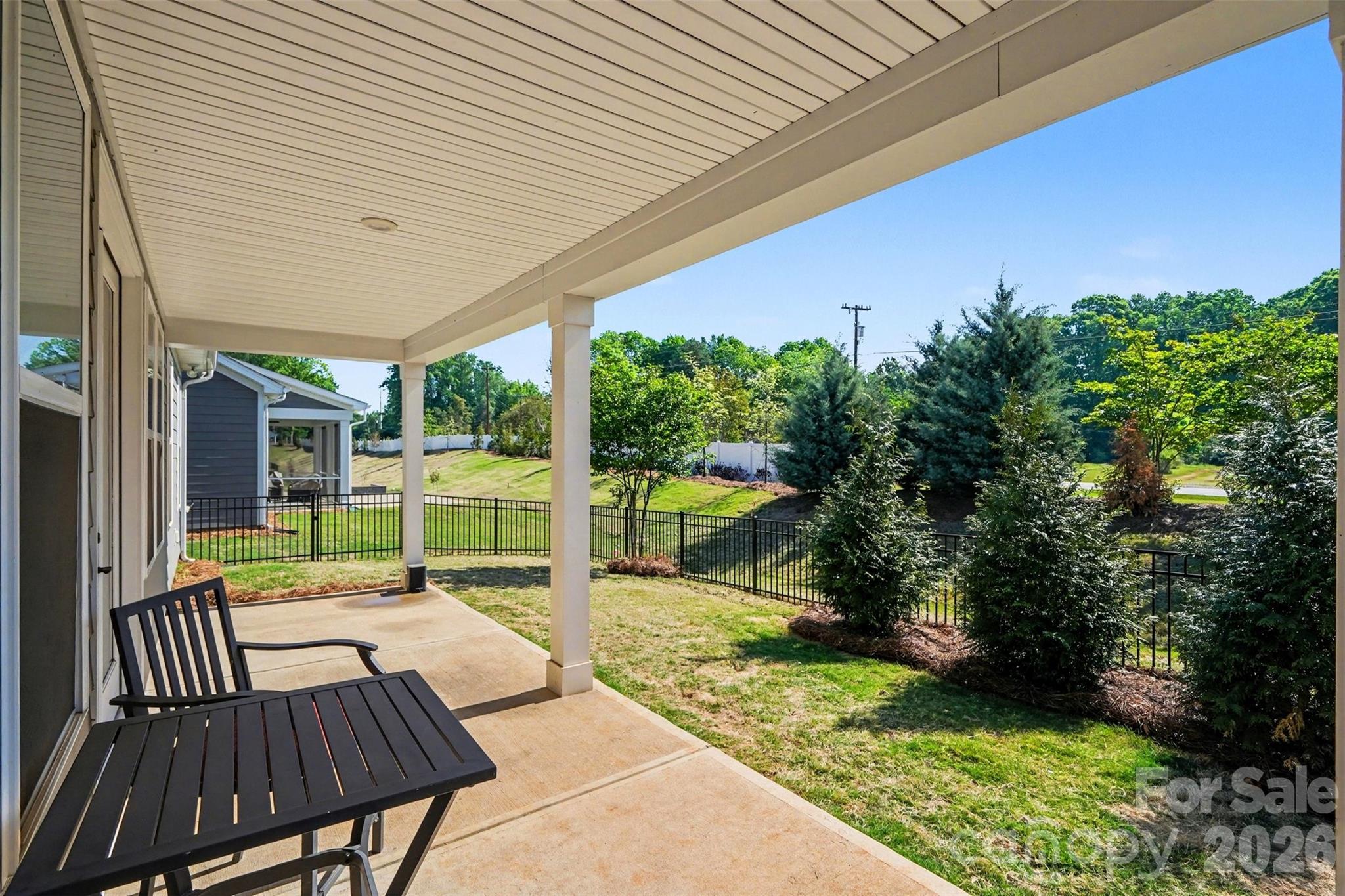 10420 Superb Lane — Charlotte