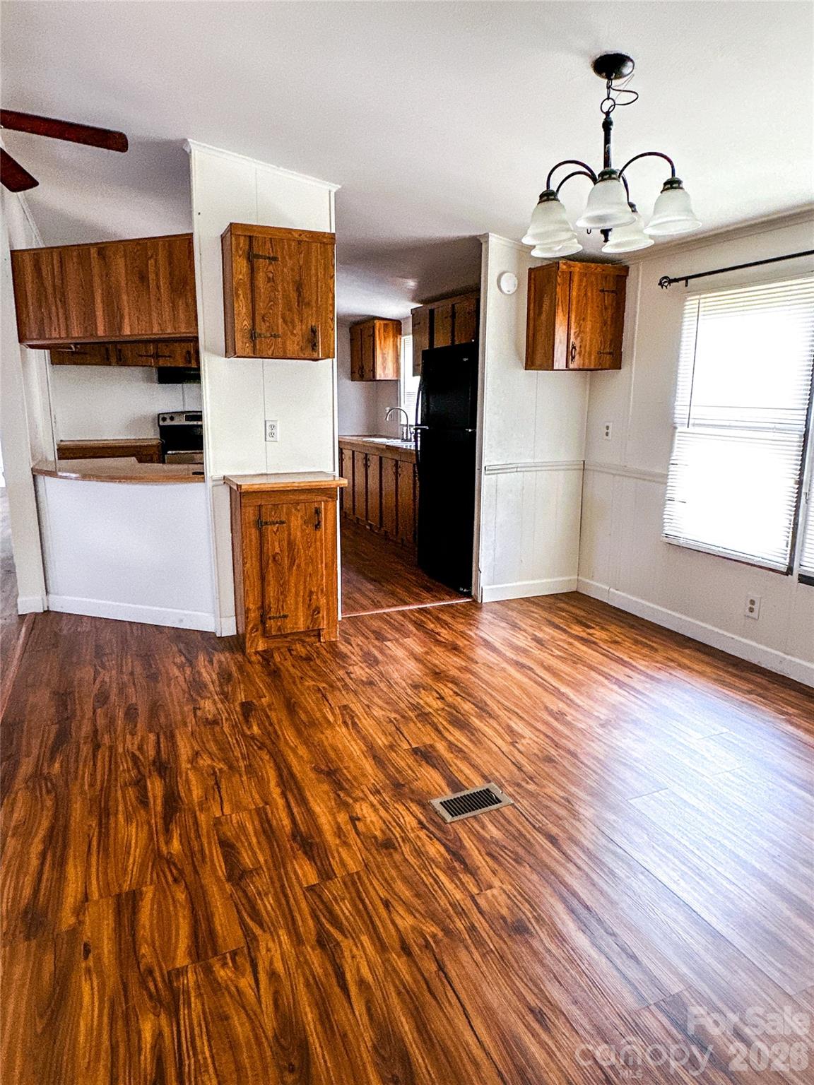 6 Lake Eden Circle — Black Mountain