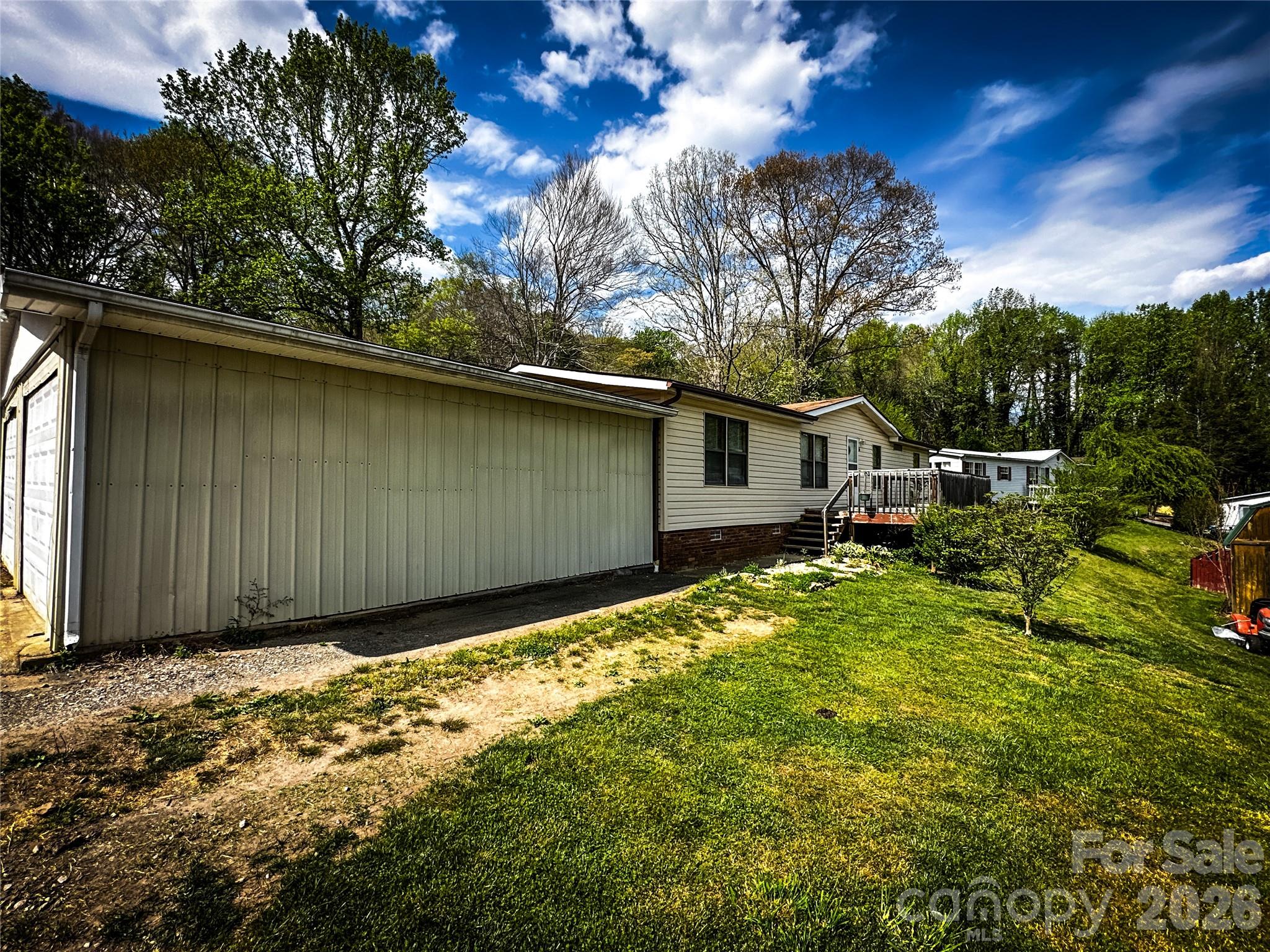6 Lake Eden Circle — Black Mountain