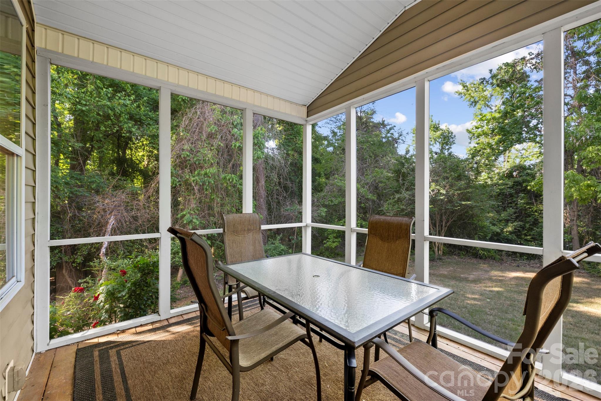 949 Autumn Glen Court — Lake Wylie