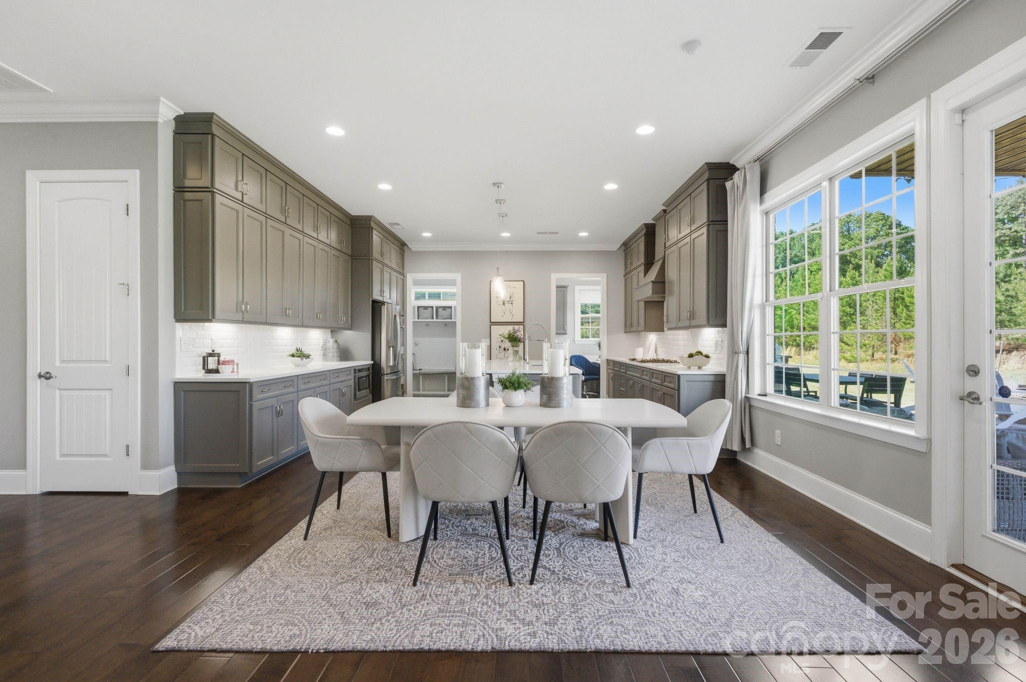 1020 Liggets Drive — Matthews