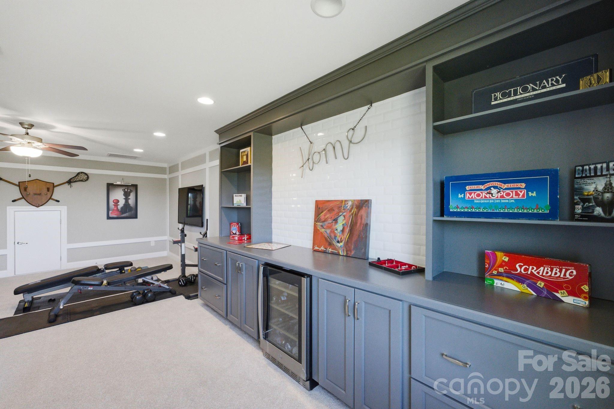 1020 Liggets Drive — Matthews