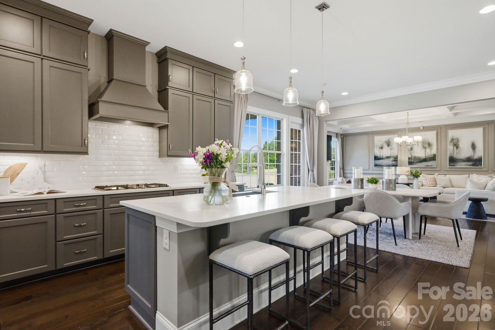 1020 Liggets Drive — Matthews