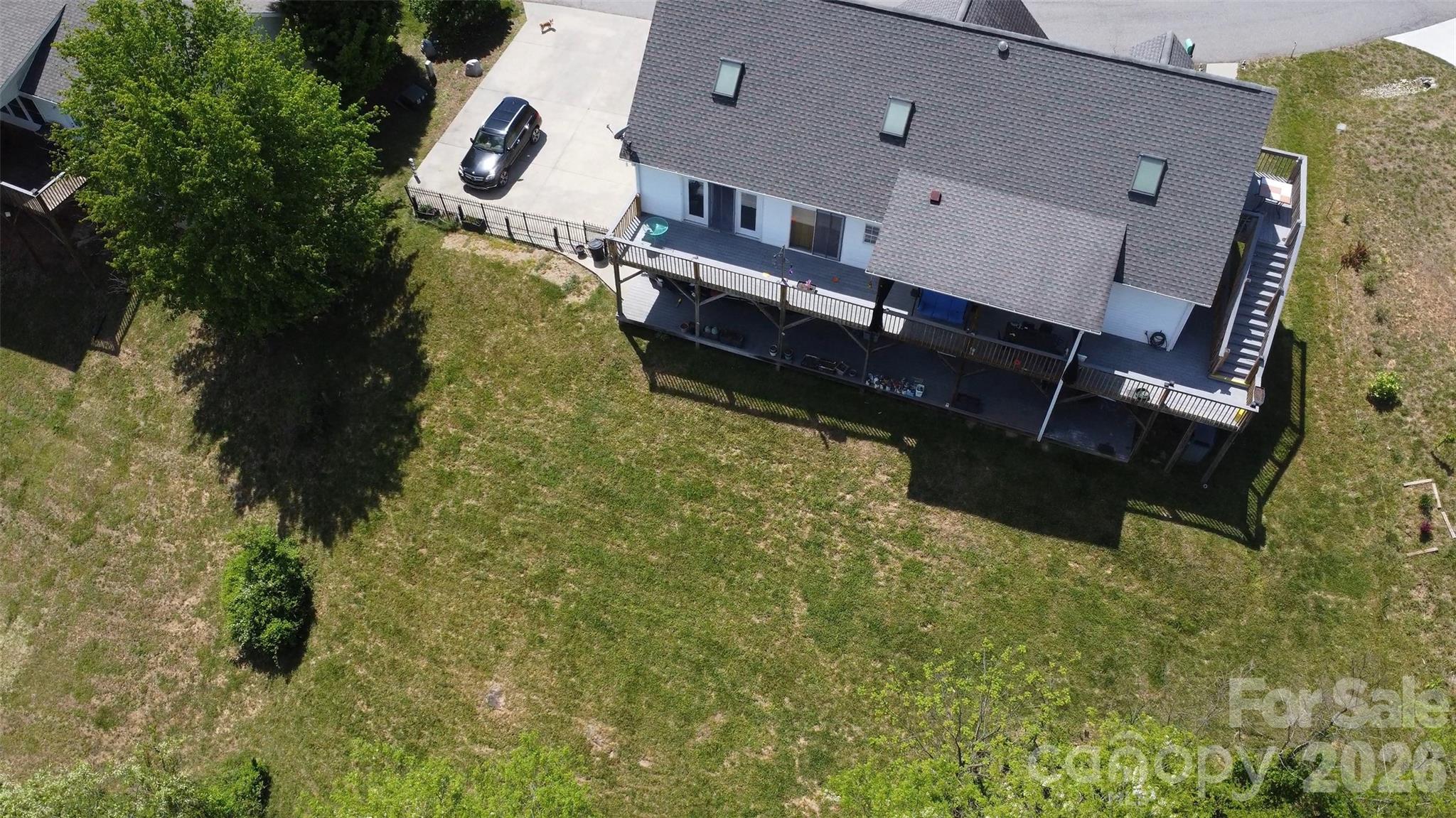 100 Bend View Drive — Marshall