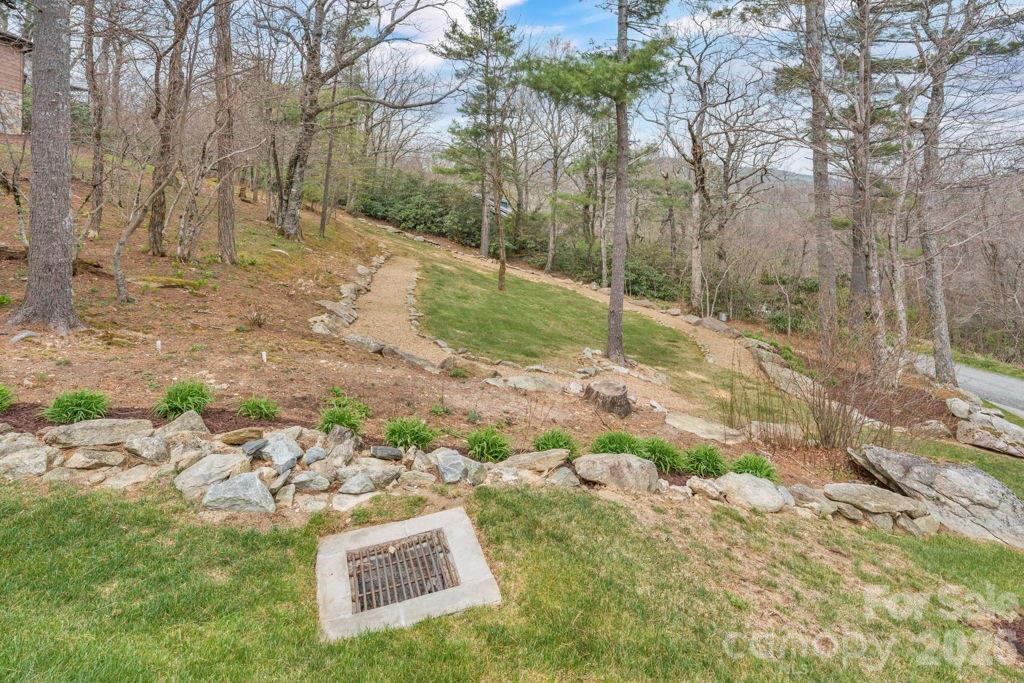 7054 Grandview Circle — Newland