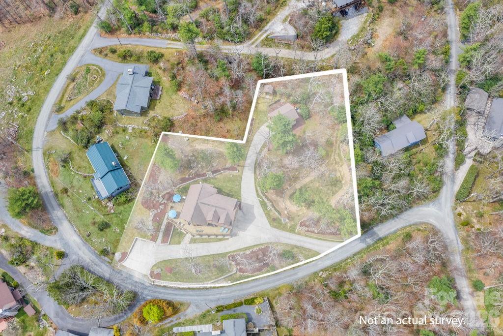 7054 Grandview Circle — Newland
