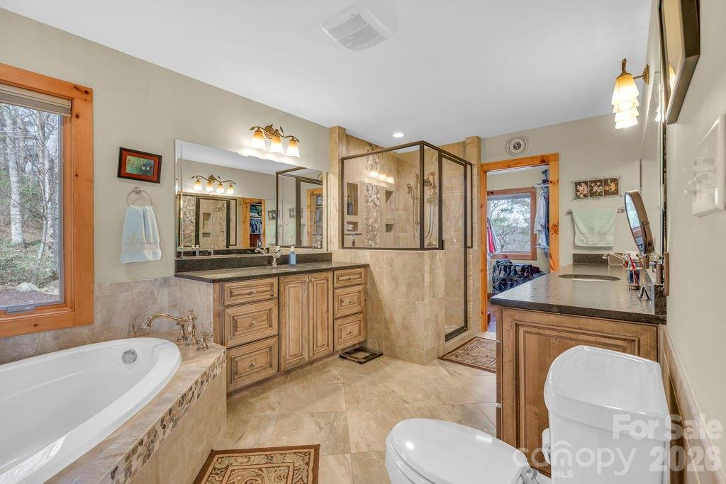 7054 Grandview Circle — Newland