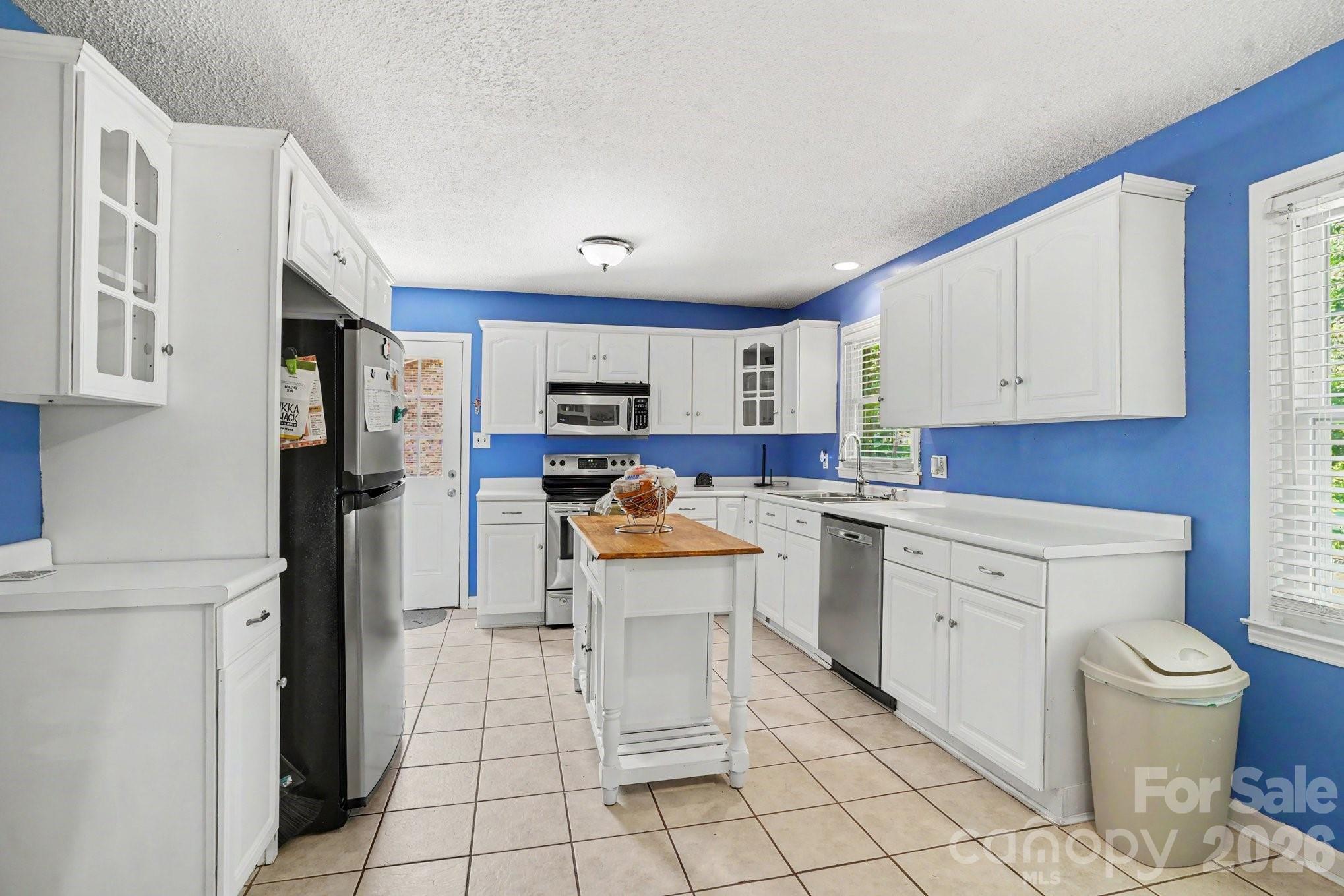 1821 Huntington Place — Rock Hill