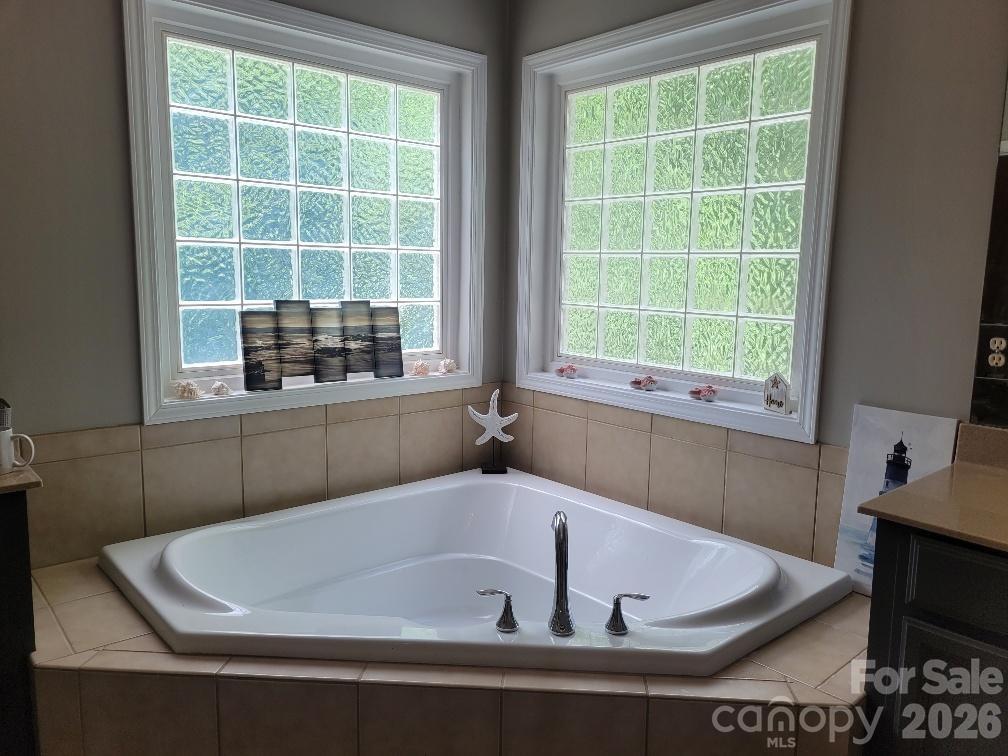 1261 Brough Hall Drive — Waxhaw